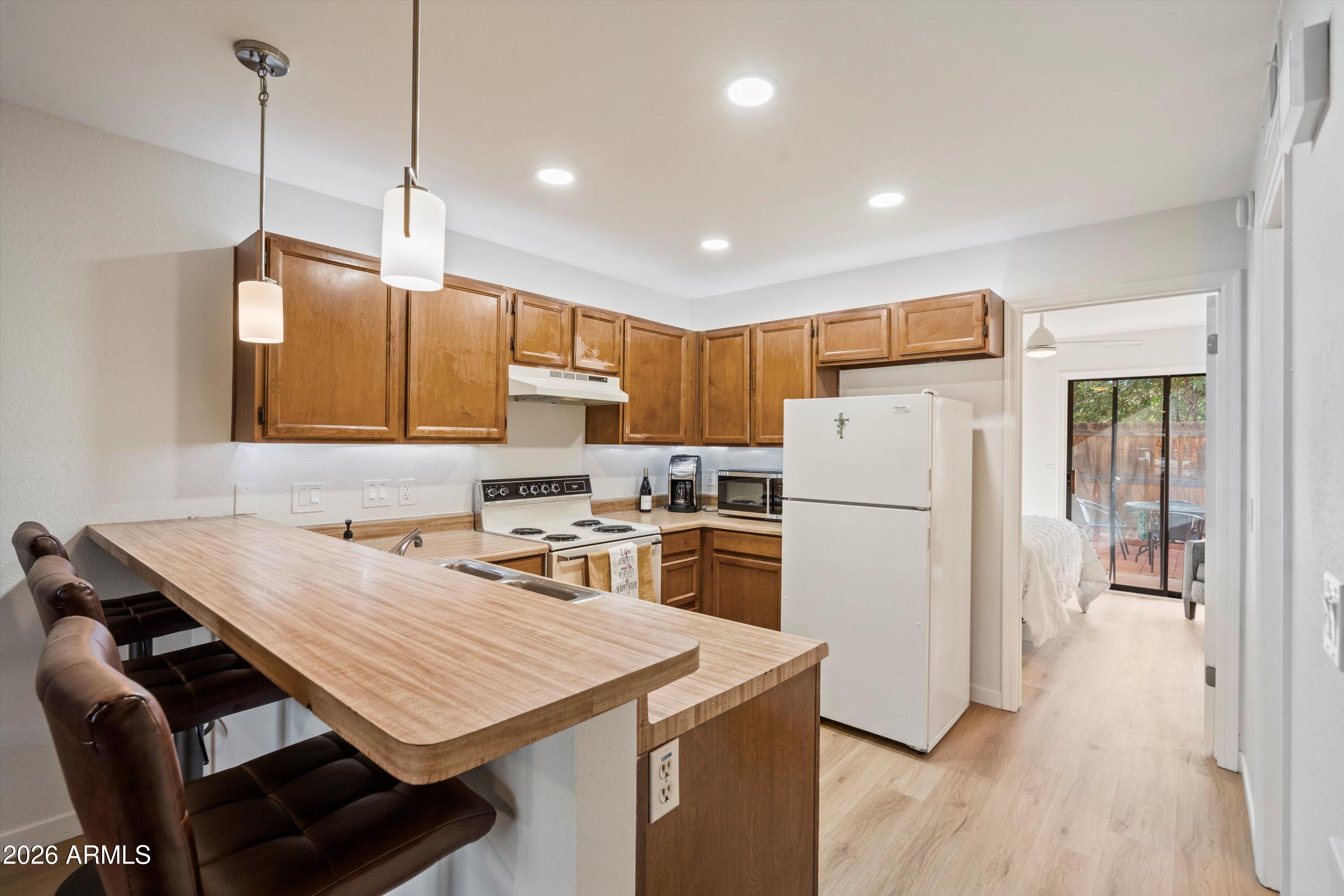 DISCOVERY AT TATUM PLACE - Residential