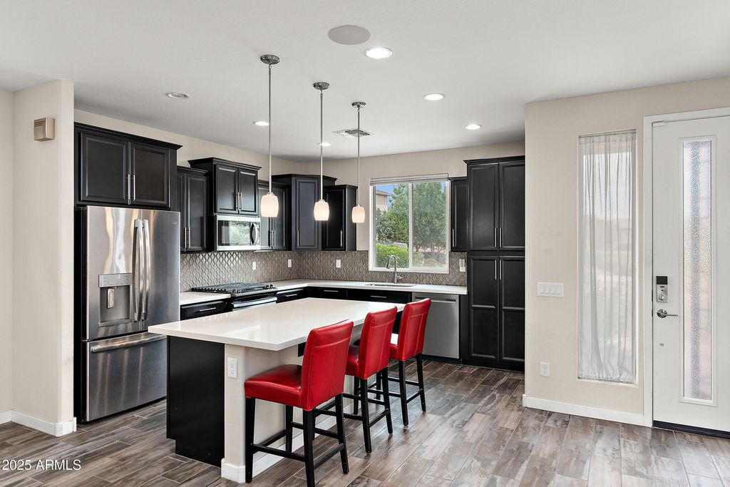 Photo of 7087 W Knox Road, Chandler, AZ 85226 (MLS # 6913703)