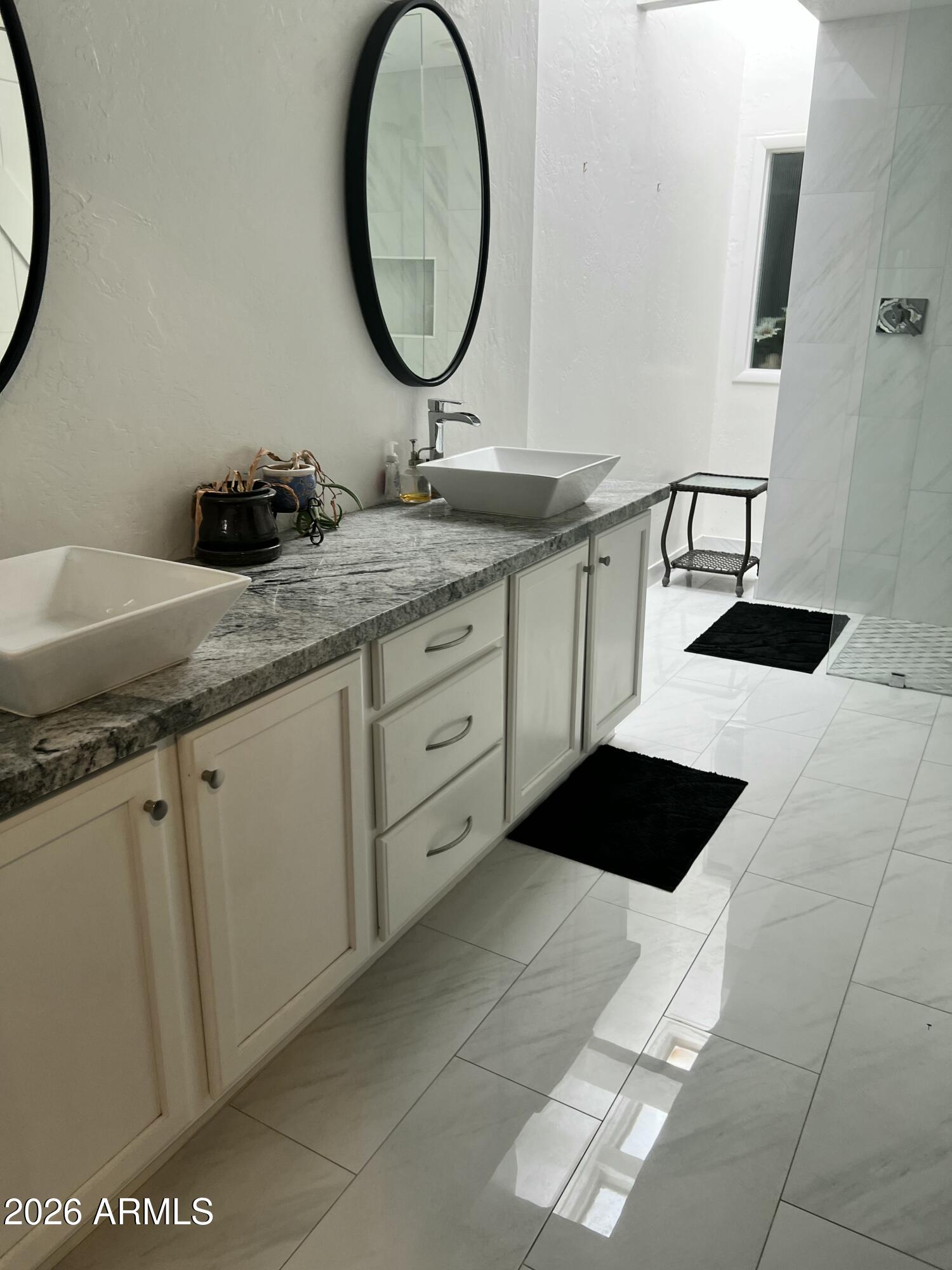 1500 N MARKDALE Drive 41