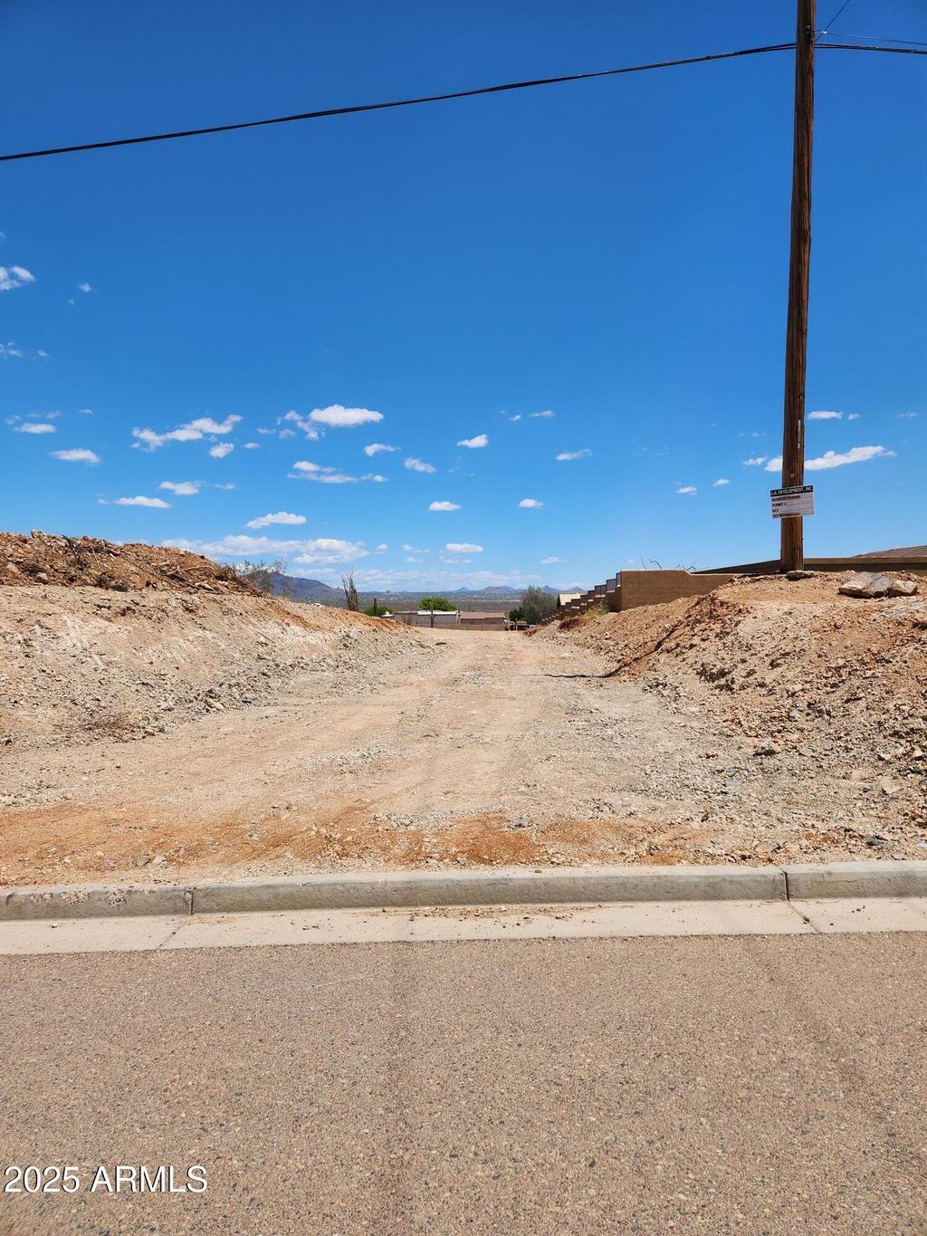 Photo of 1014 E Desert Sky Court #21174116, Phoenix, AZ 85085 (MLS # 6982398)