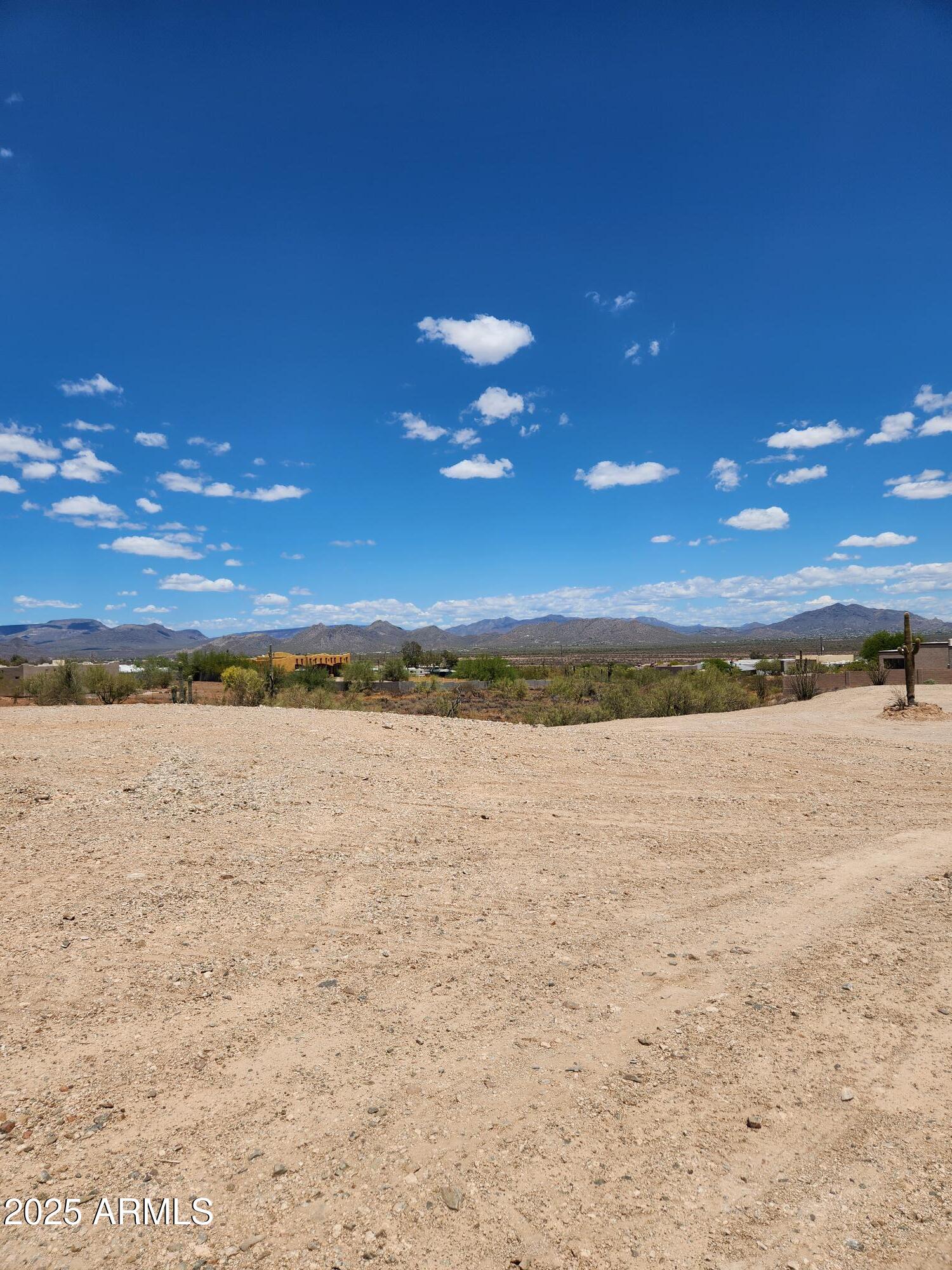 1014 E DESERT SKY Court 21174116