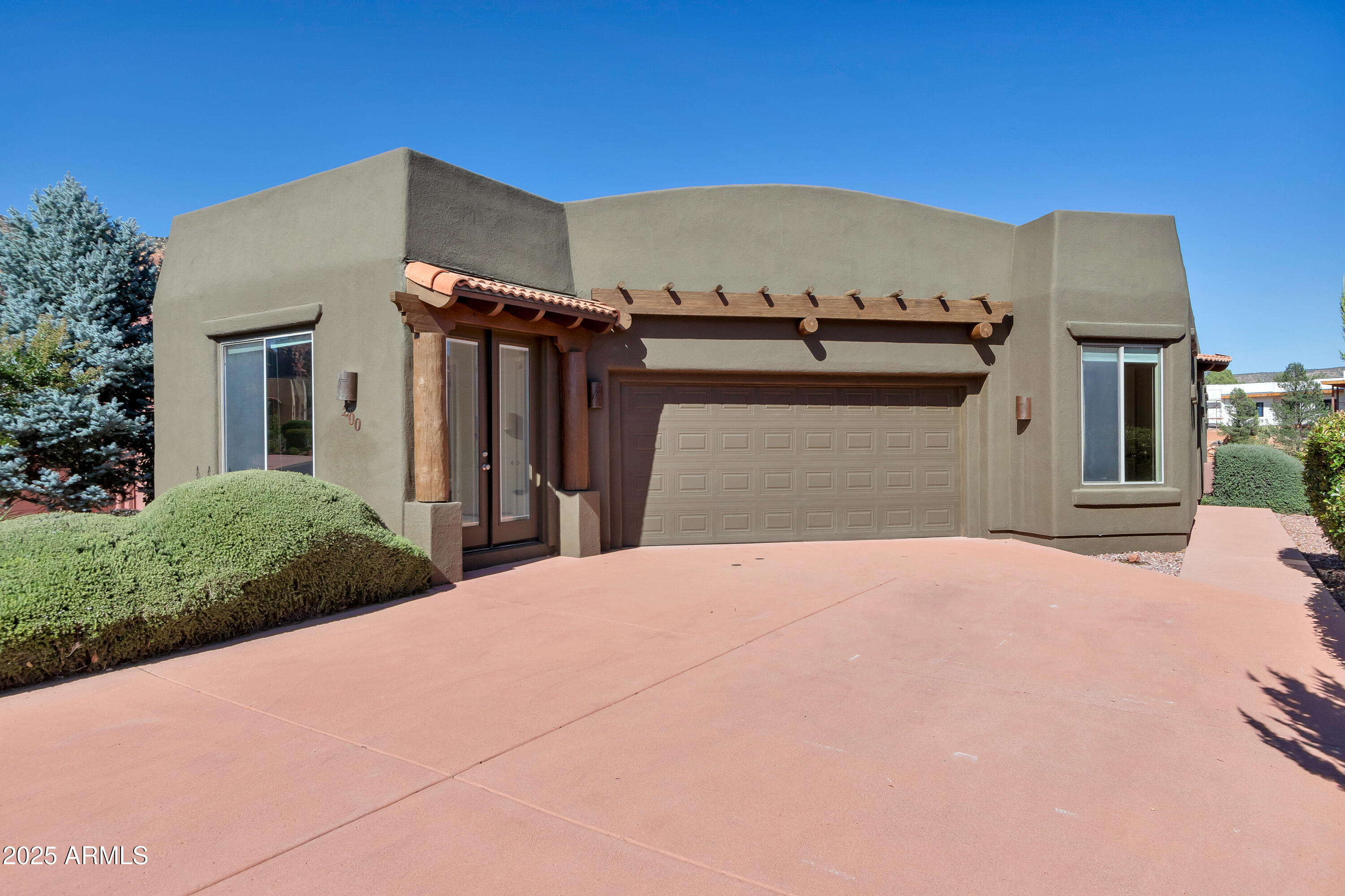 200 BELL CREEK Way