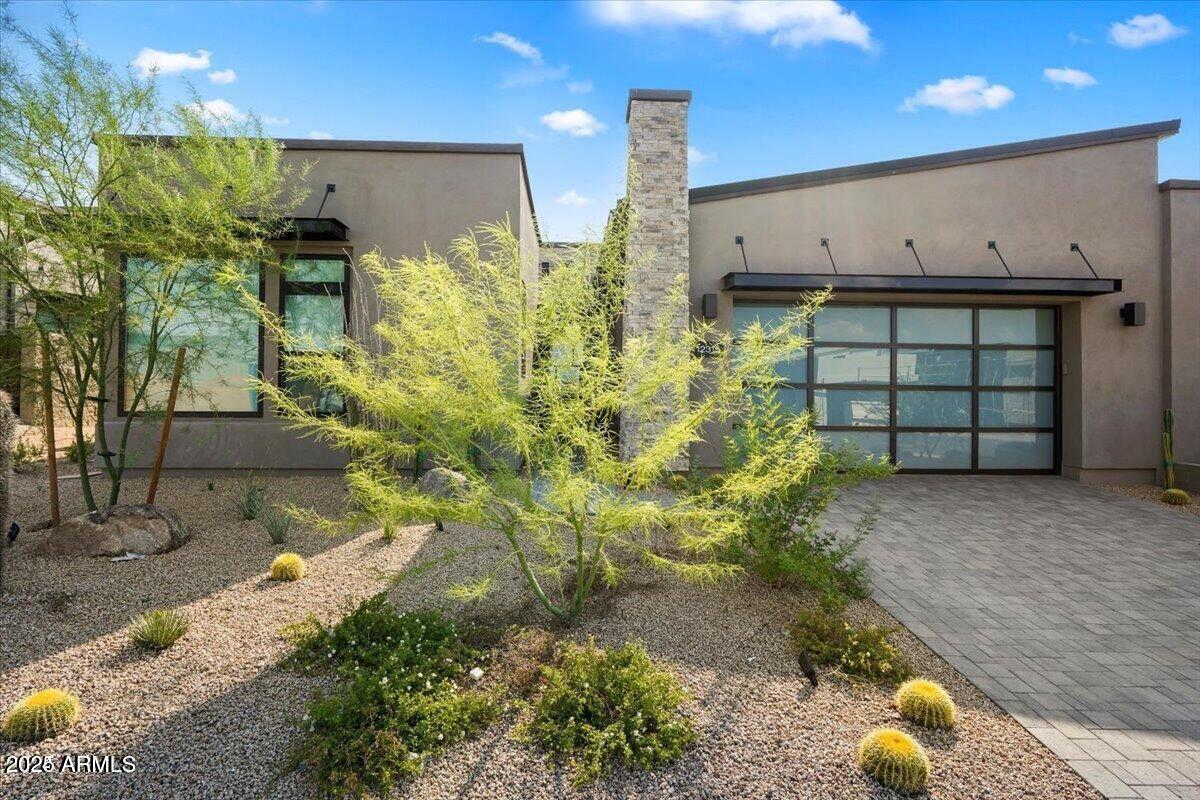 12315 E BLACK ROCK Road