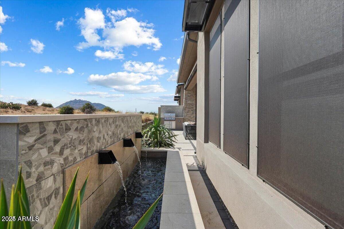 Scottsdale, Arizona 85255, United States, 4 Bedrooms Bedrooms, ,4 BathroomsBathrooms,Residential,Active,77031