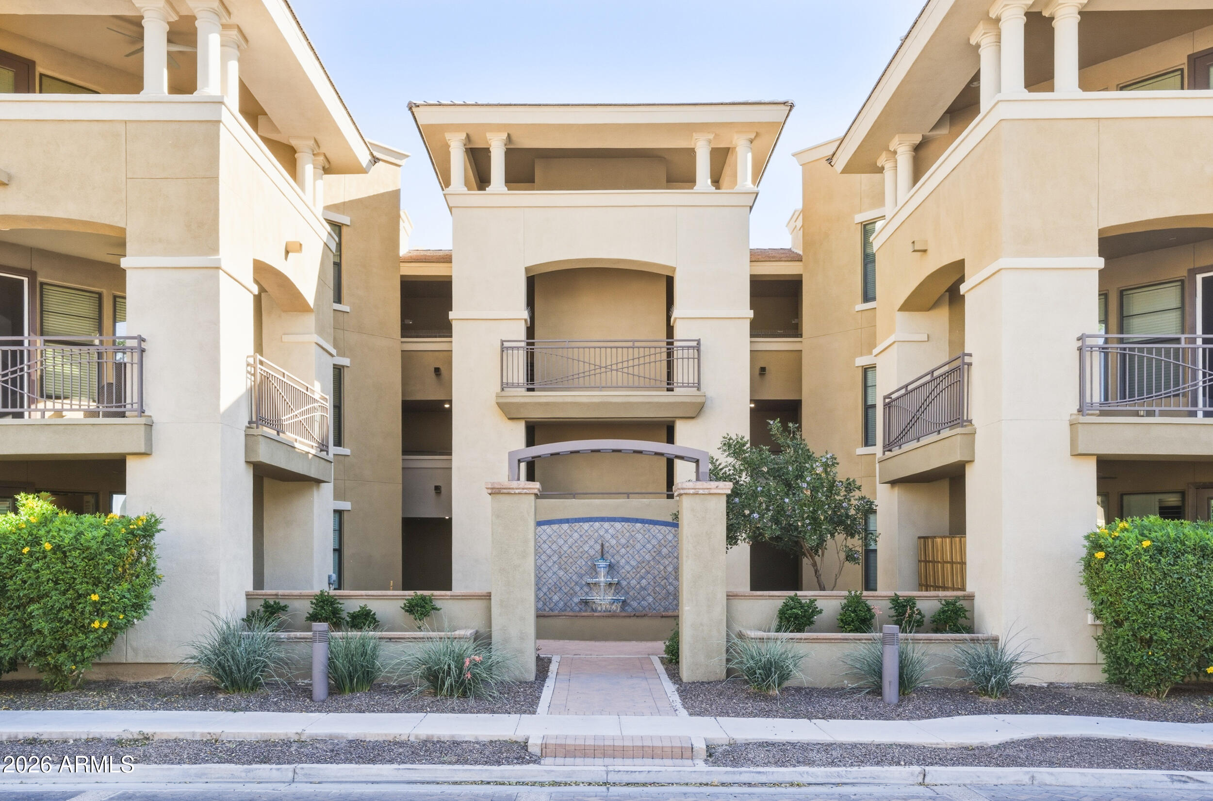 7601 E INDIAN BEND Road 1044