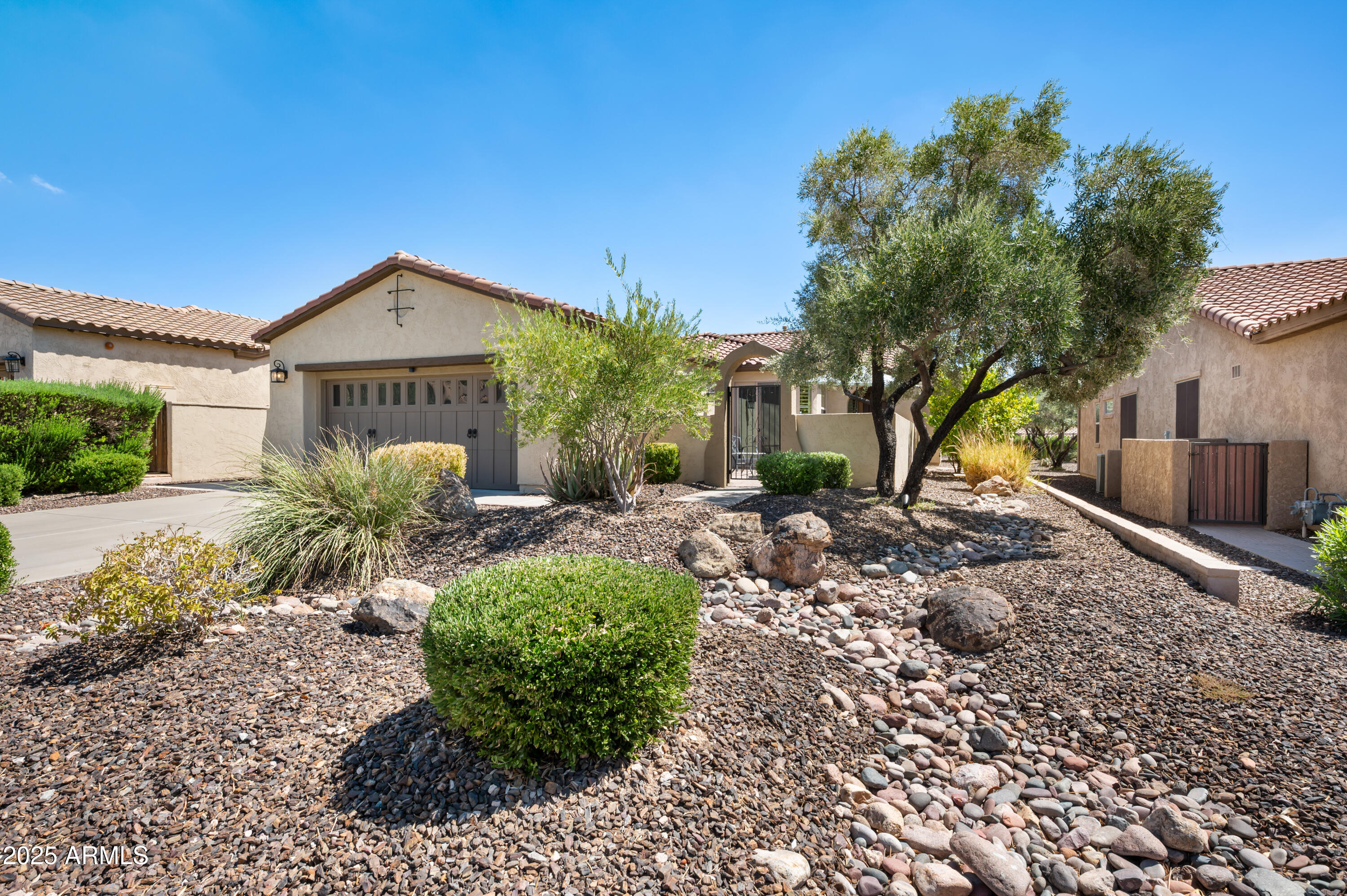27675 N HELIOS Trail