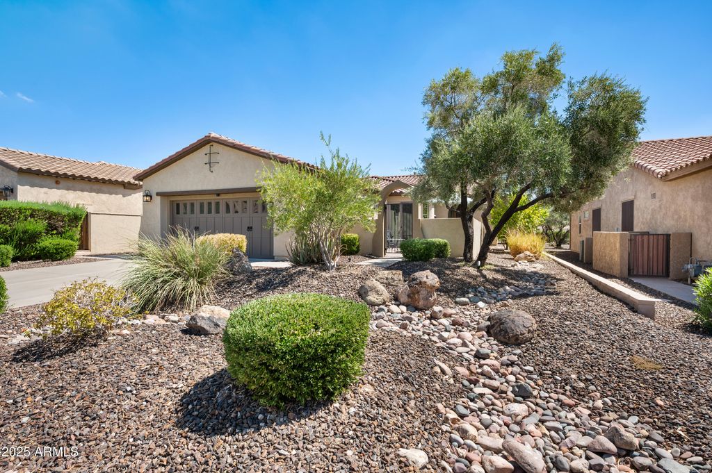 Photo of 27675 N Helios Trail, Peoria, AZ 85383 (MLS # 6921026)
