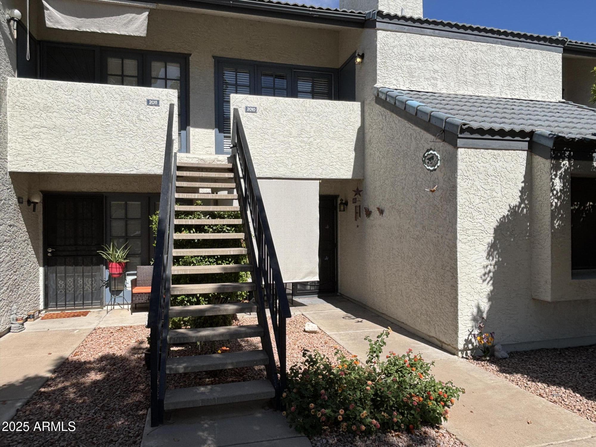 3716 E UNIVERSITY Drive 2010
