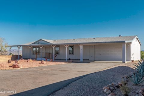 A home in Wickenburg