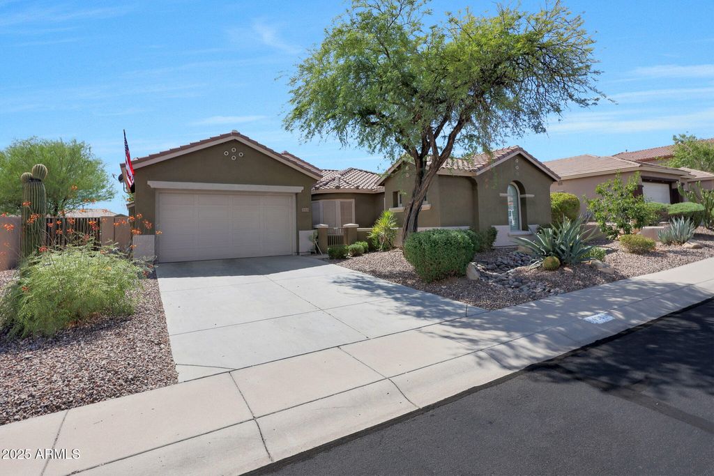 Photo of 40614 N Laurel Valley Way, Anthem, AZ 85086 (MLS # 6907367)