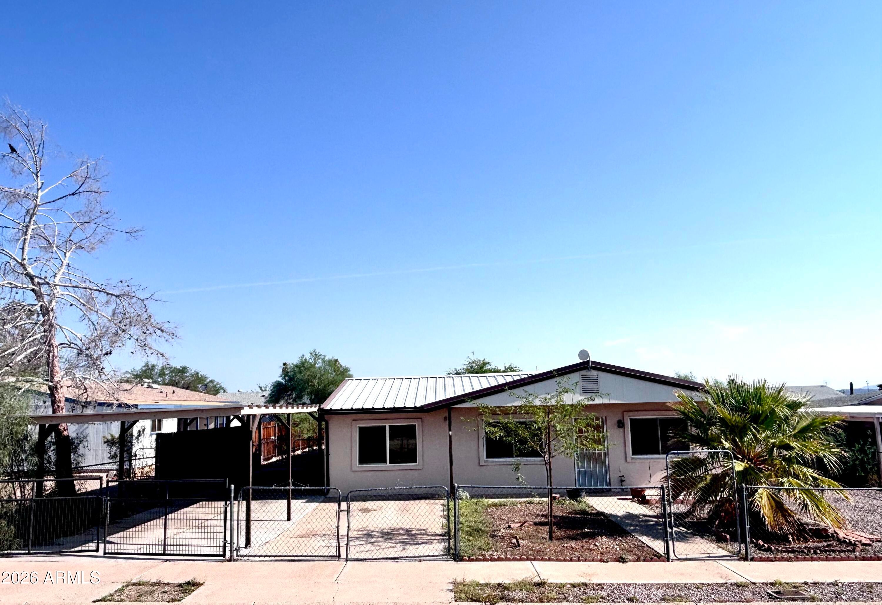 350 W 5TH Street