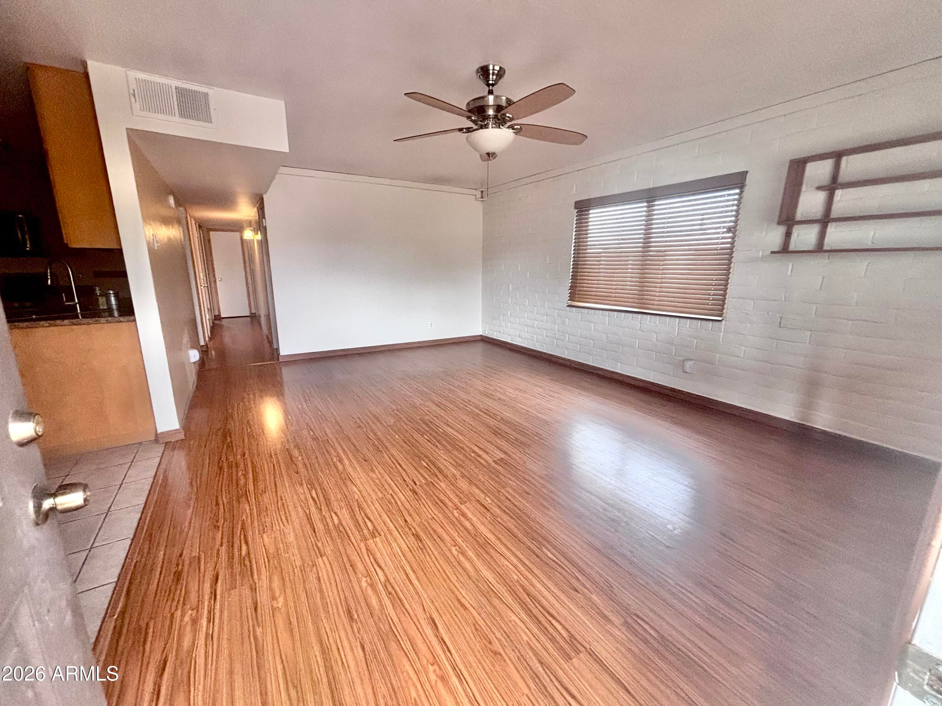 350 W 5TH Street