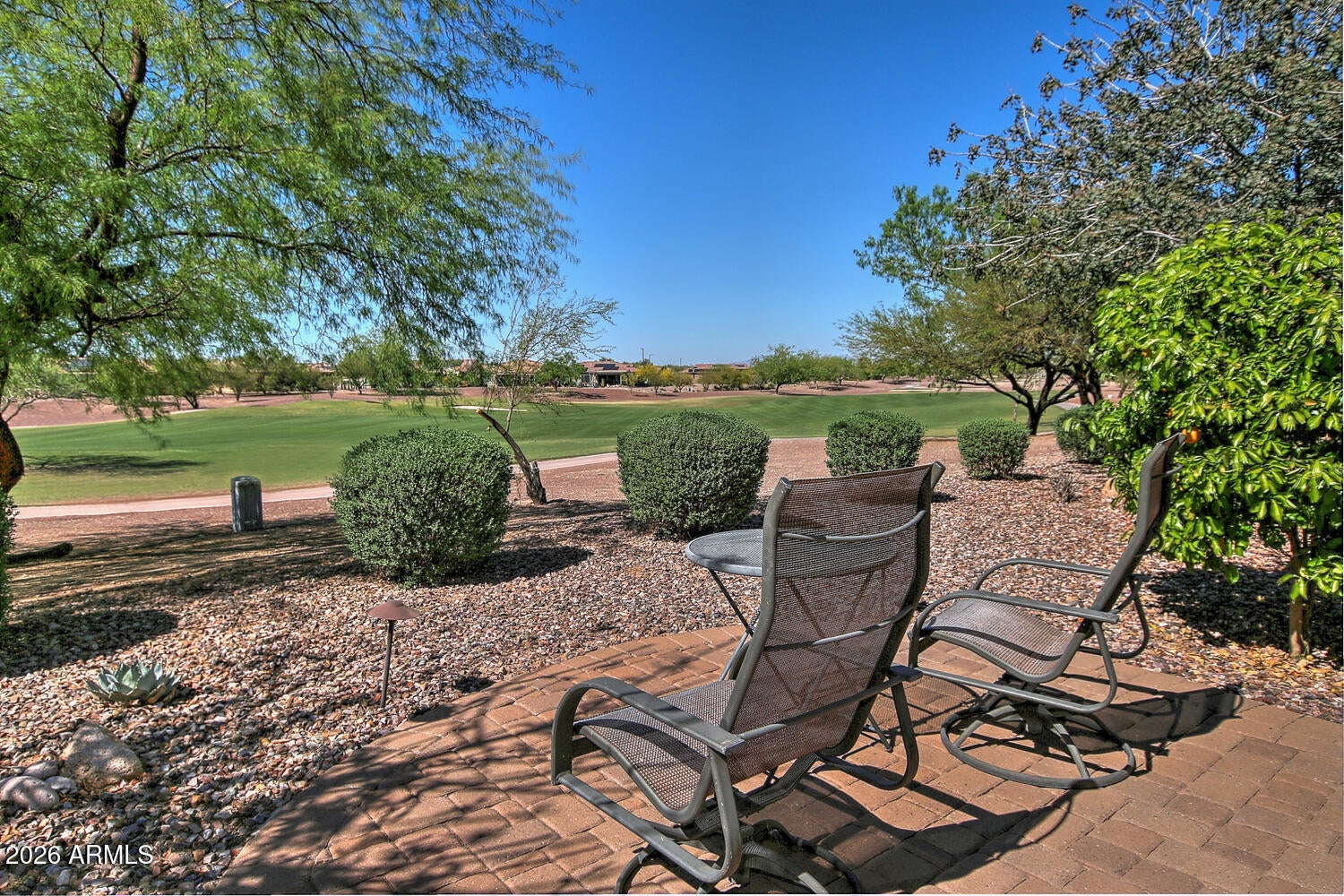 3826 N MONUMENT Drive