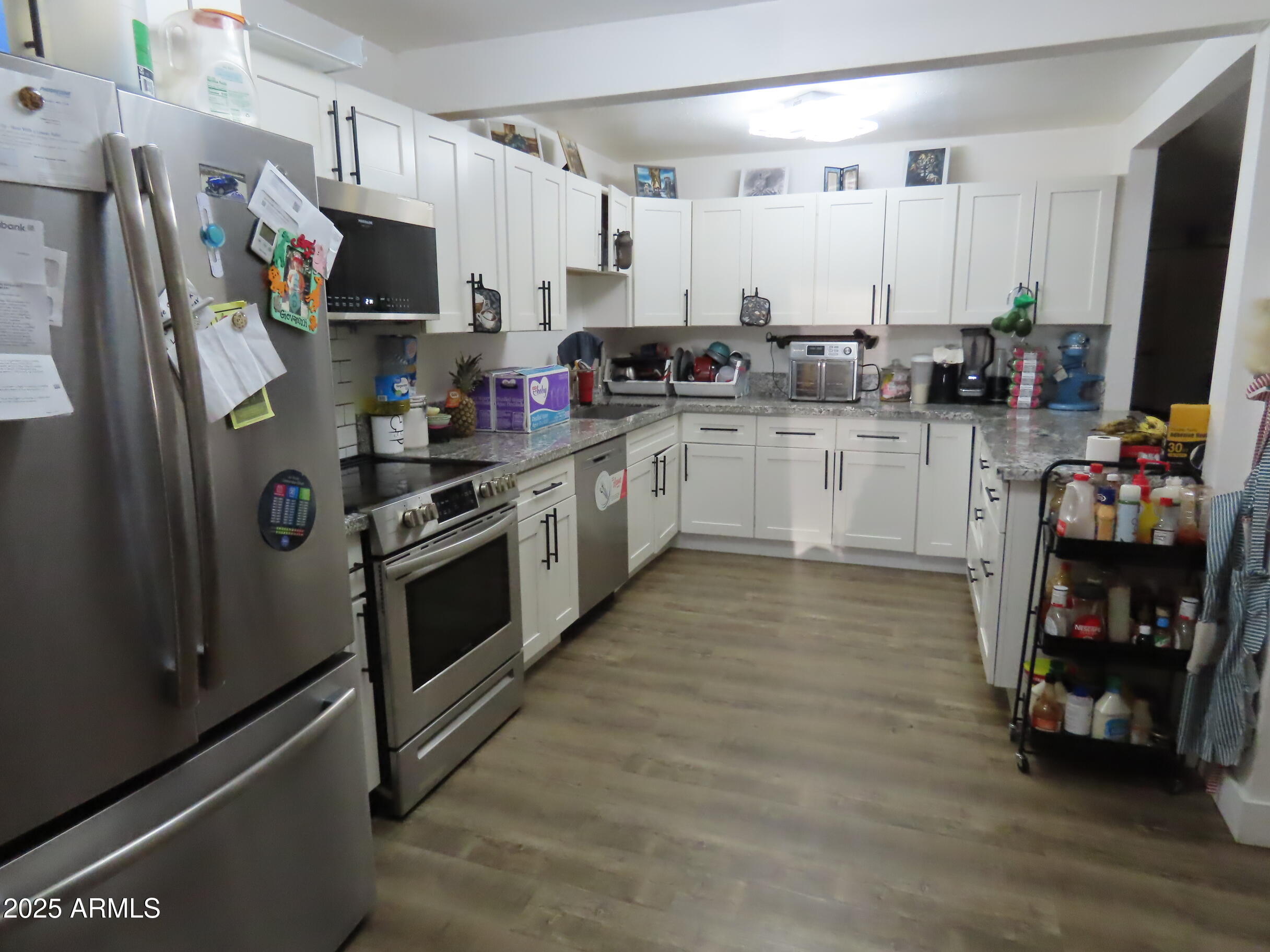 454 W Ray Street