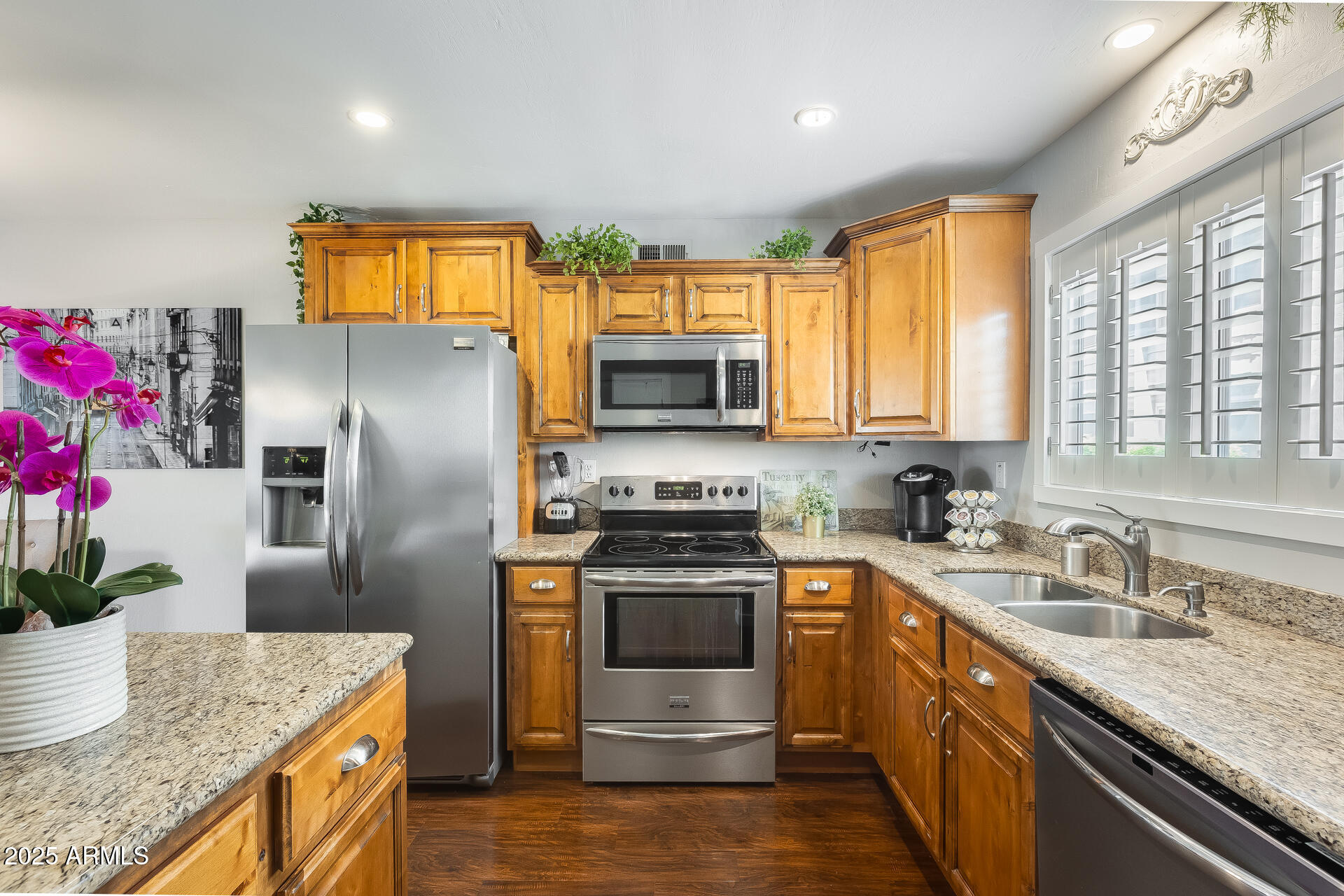 4610 N 68TH Street 477