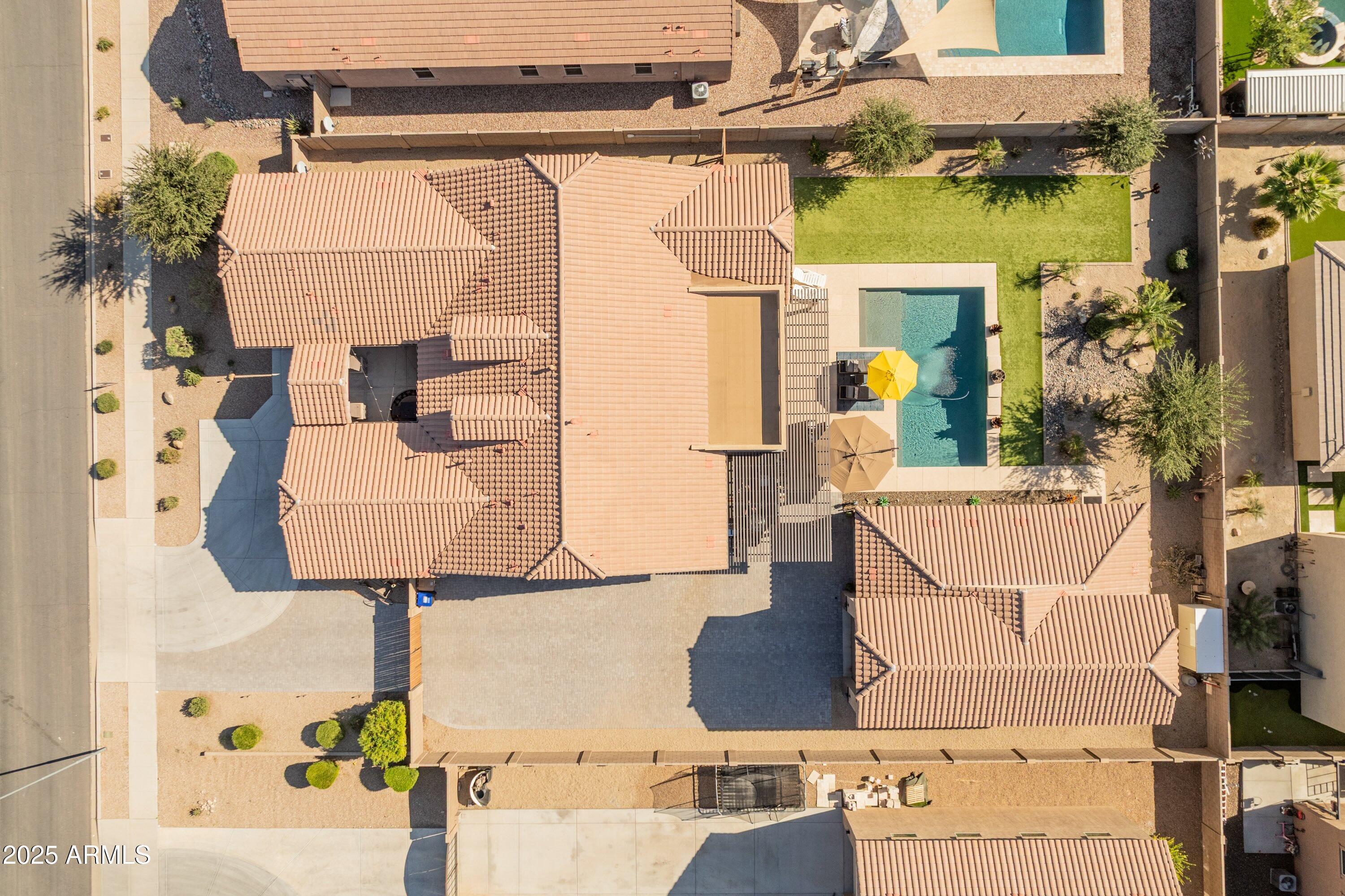 10605 W CAMINO DE ORO --