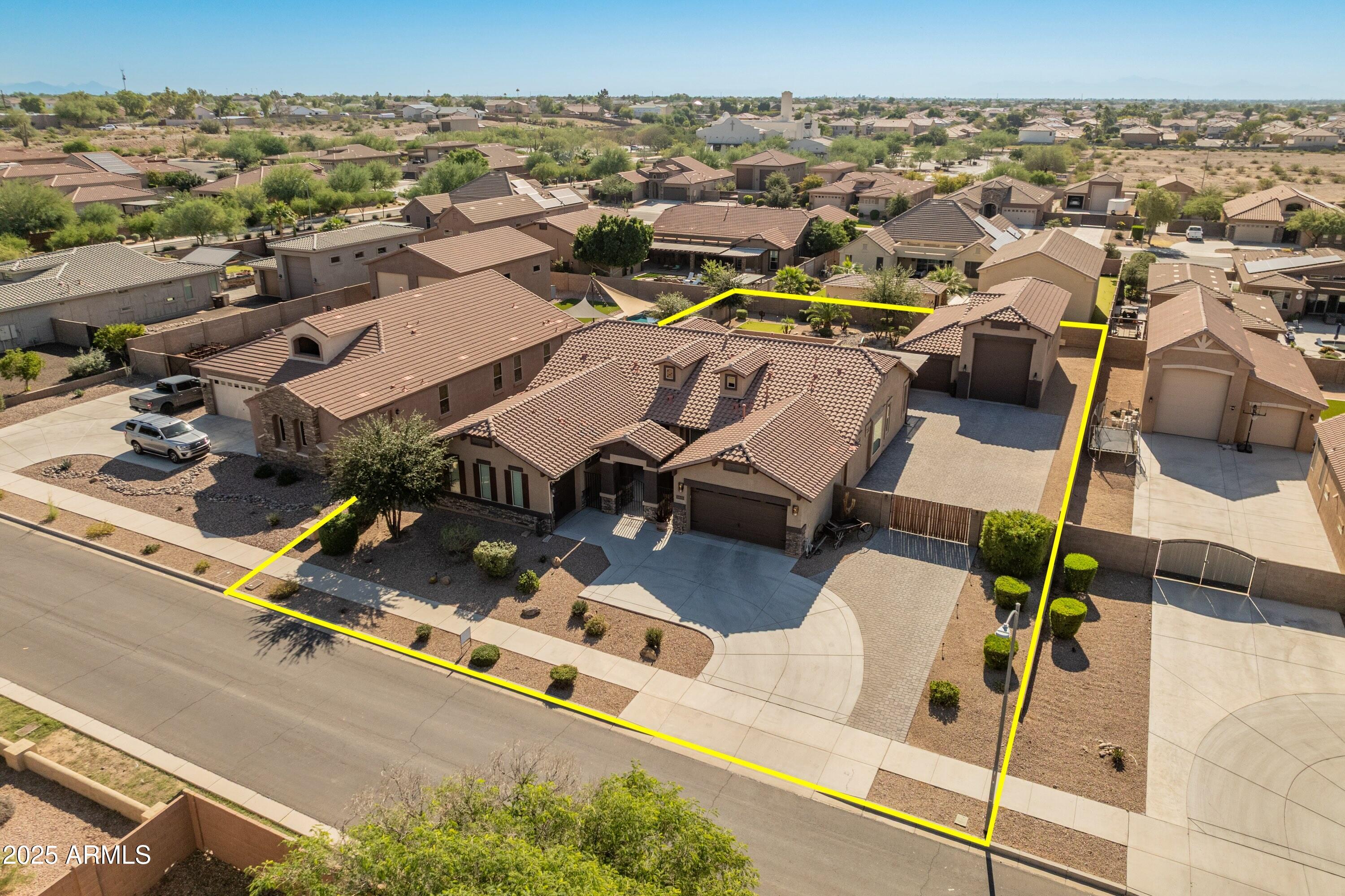 10605 W CAMINO DE ORO --