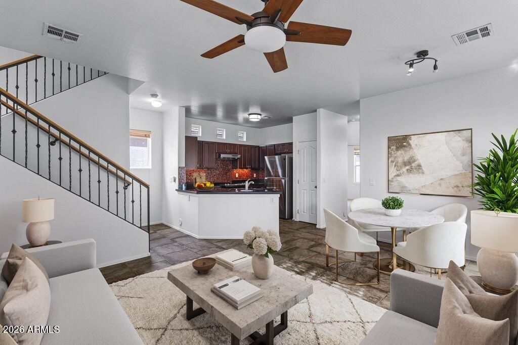 Photo of 109 W Commerce Court, Gilbert, AZ 85233 (MLS # 6966871)