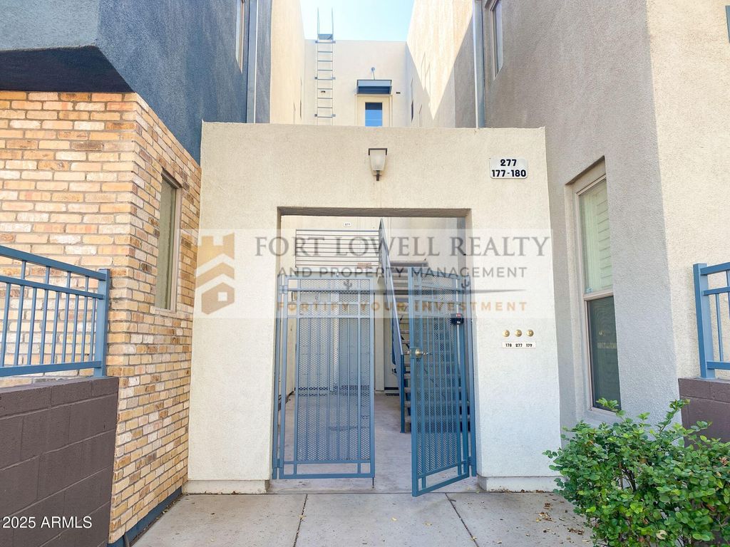 Photo of 615 E Portland Street #277, Phoenix, AZ 85004 (MLS # 6918501)