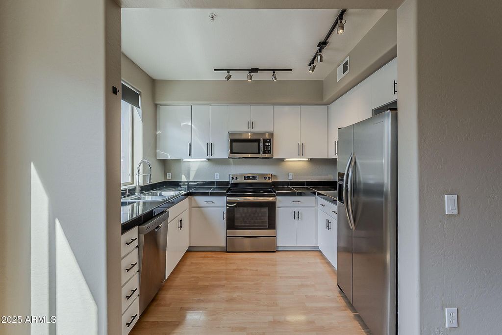 Photo of 615 E Portland Street #277, Phoenix, AZ 85004 (MLS # 6918501)