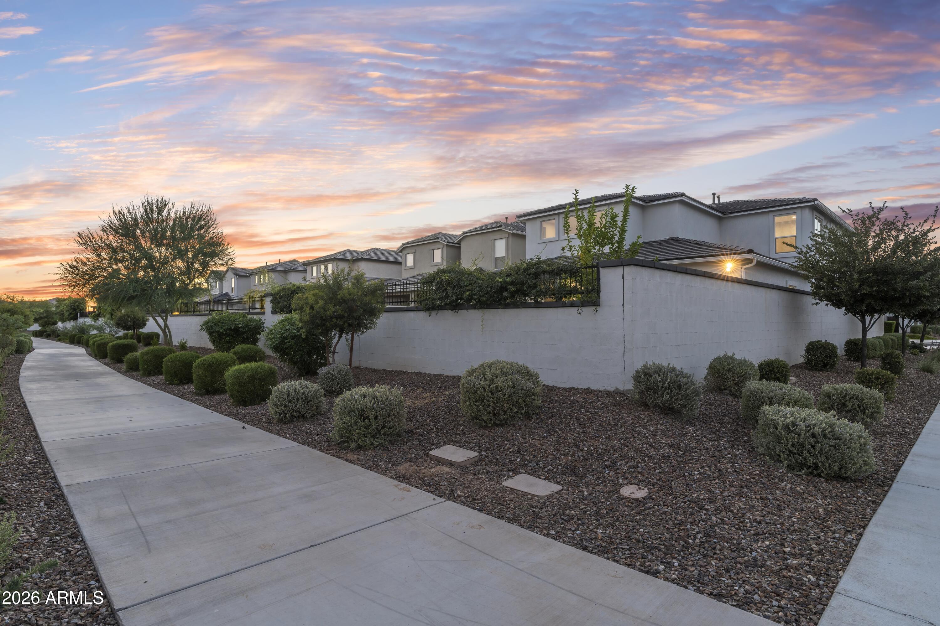 5131 E VILLAGE Drive