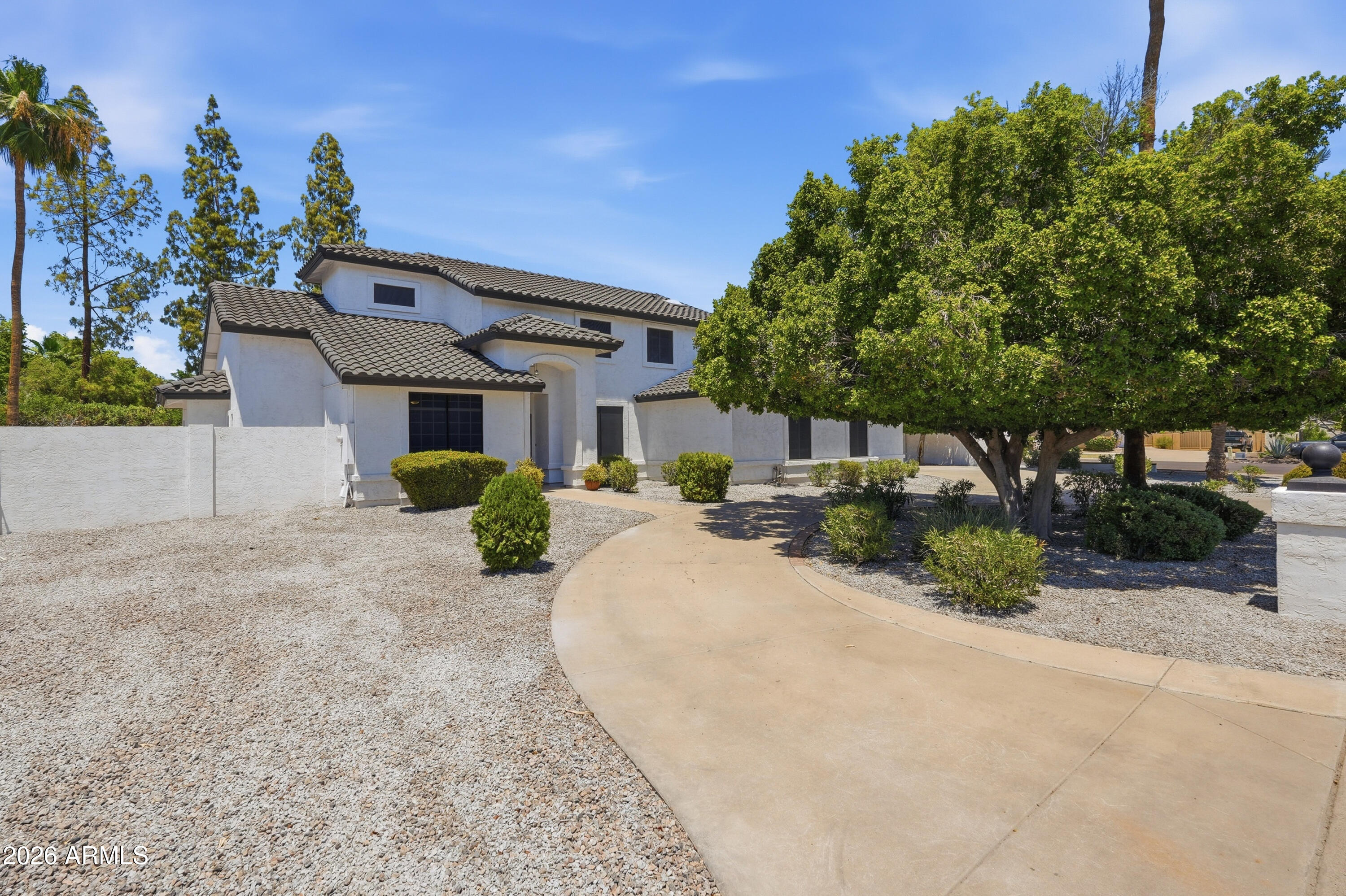 1454 E CALLE DE ARCOS --