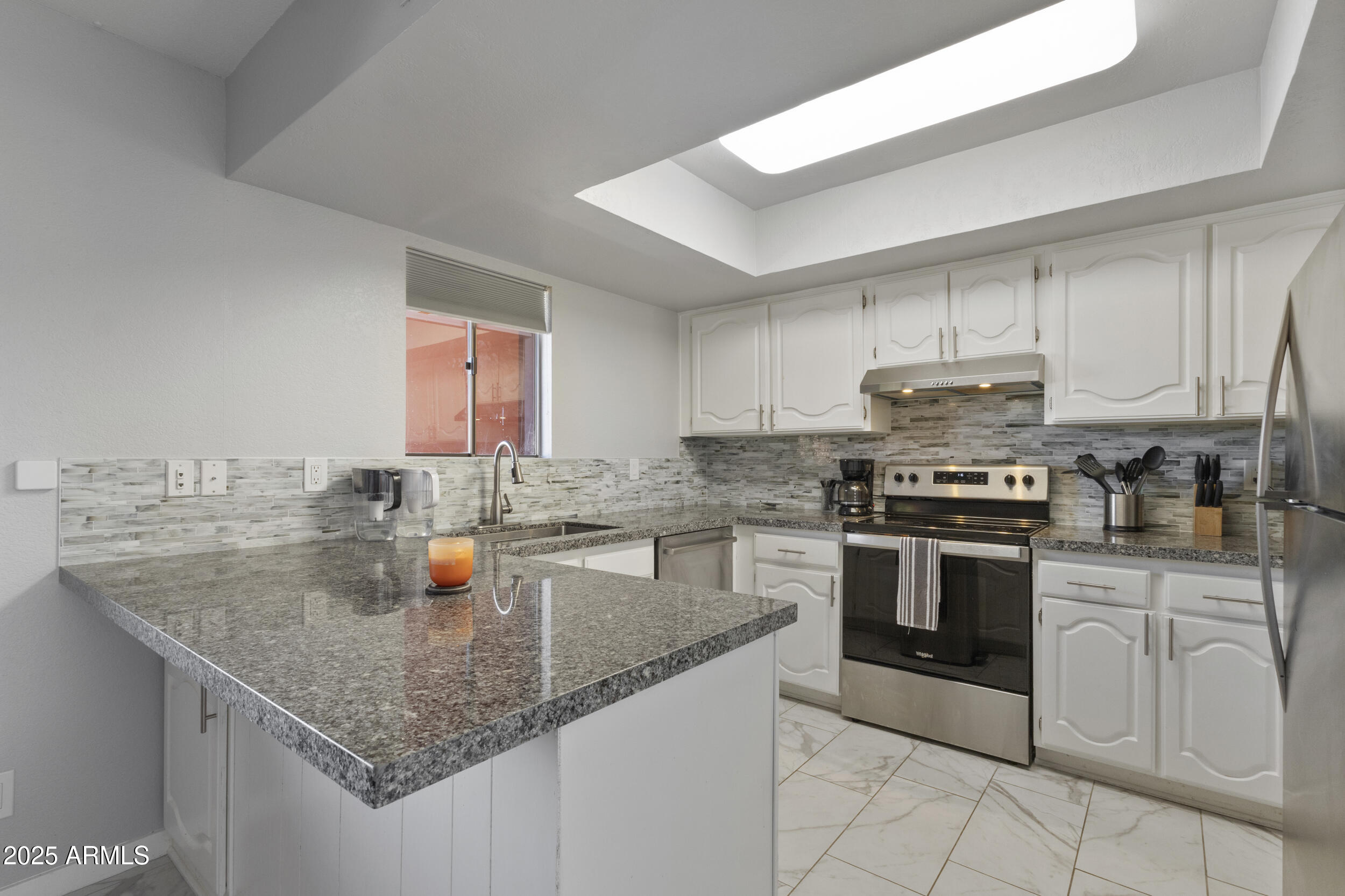 4303 E CACTUS Road 326