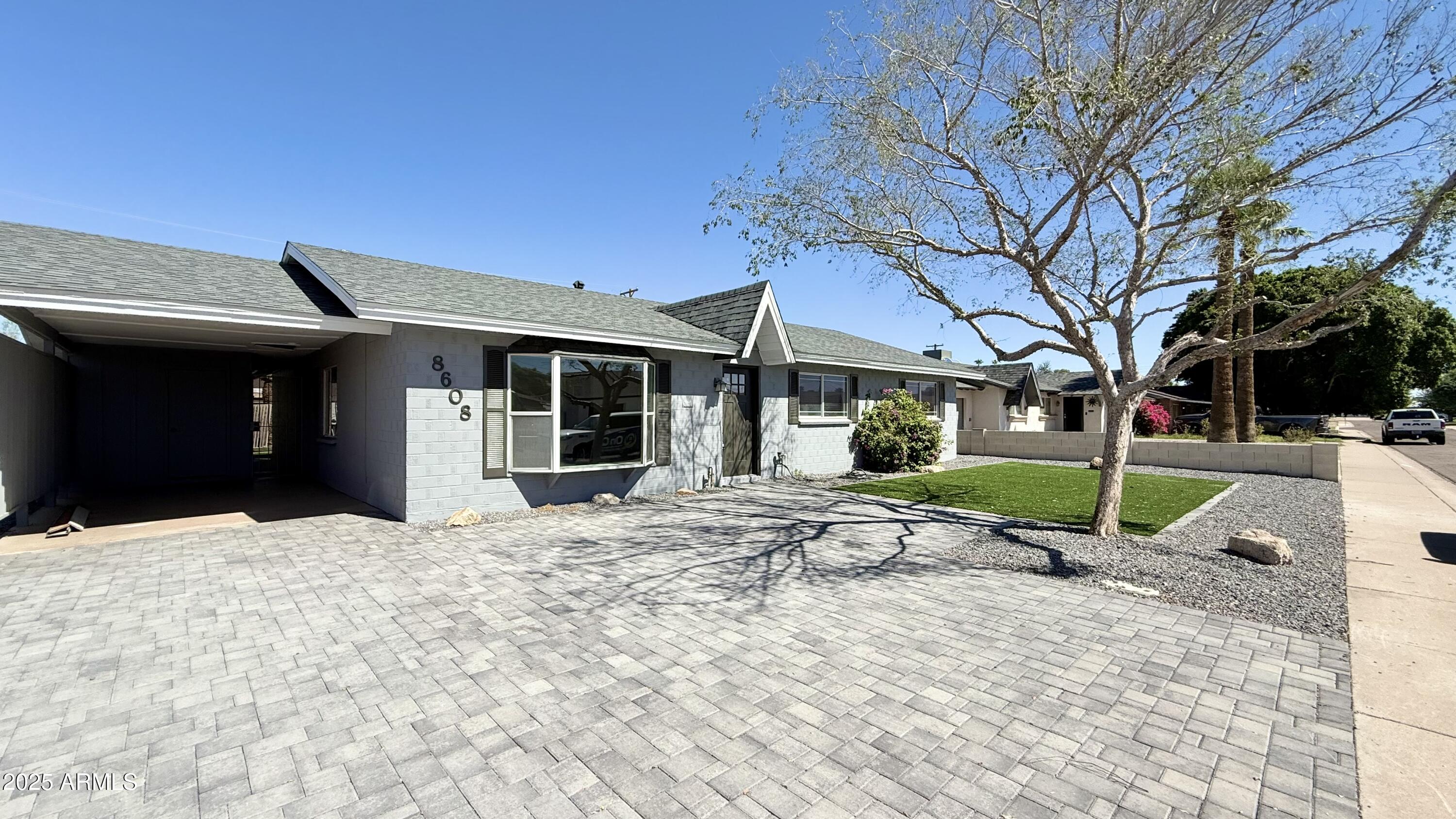 8608 E Vernon Avenue