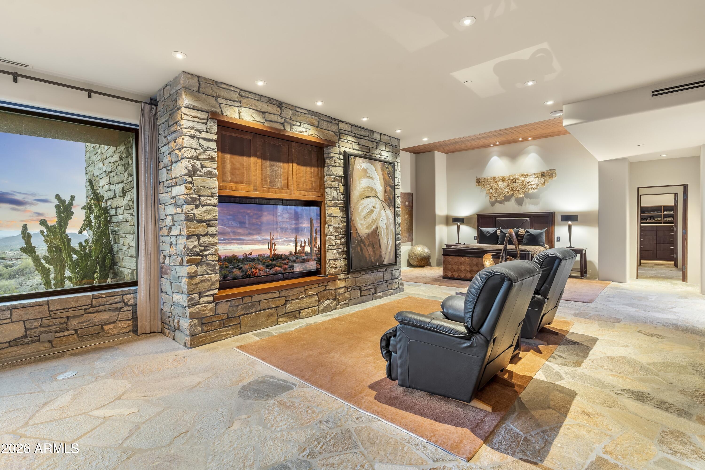 CAREFREE RANCH HOMESTEADS - Residential