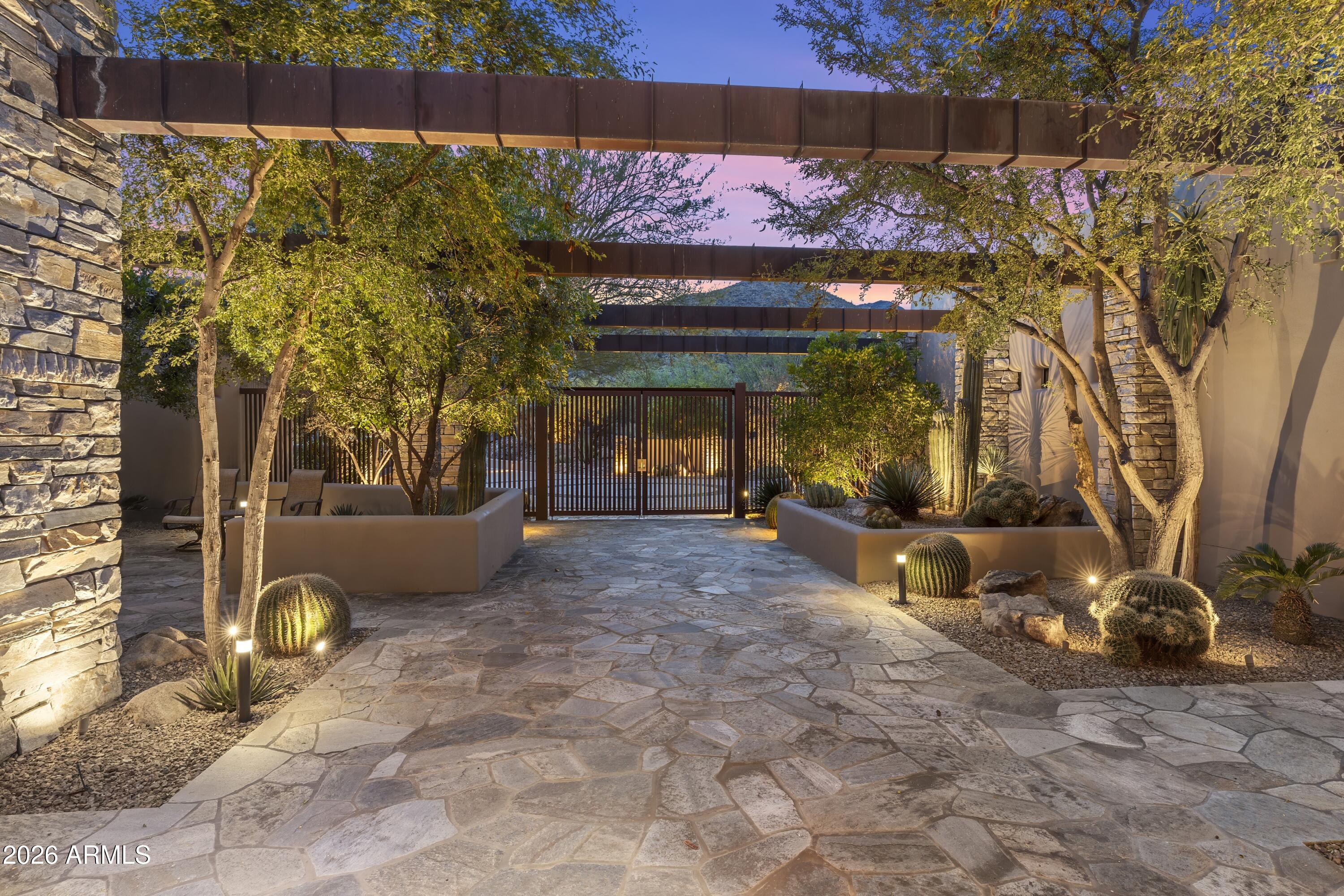 CAREFREE RANCH HOMESTEADS - Residential