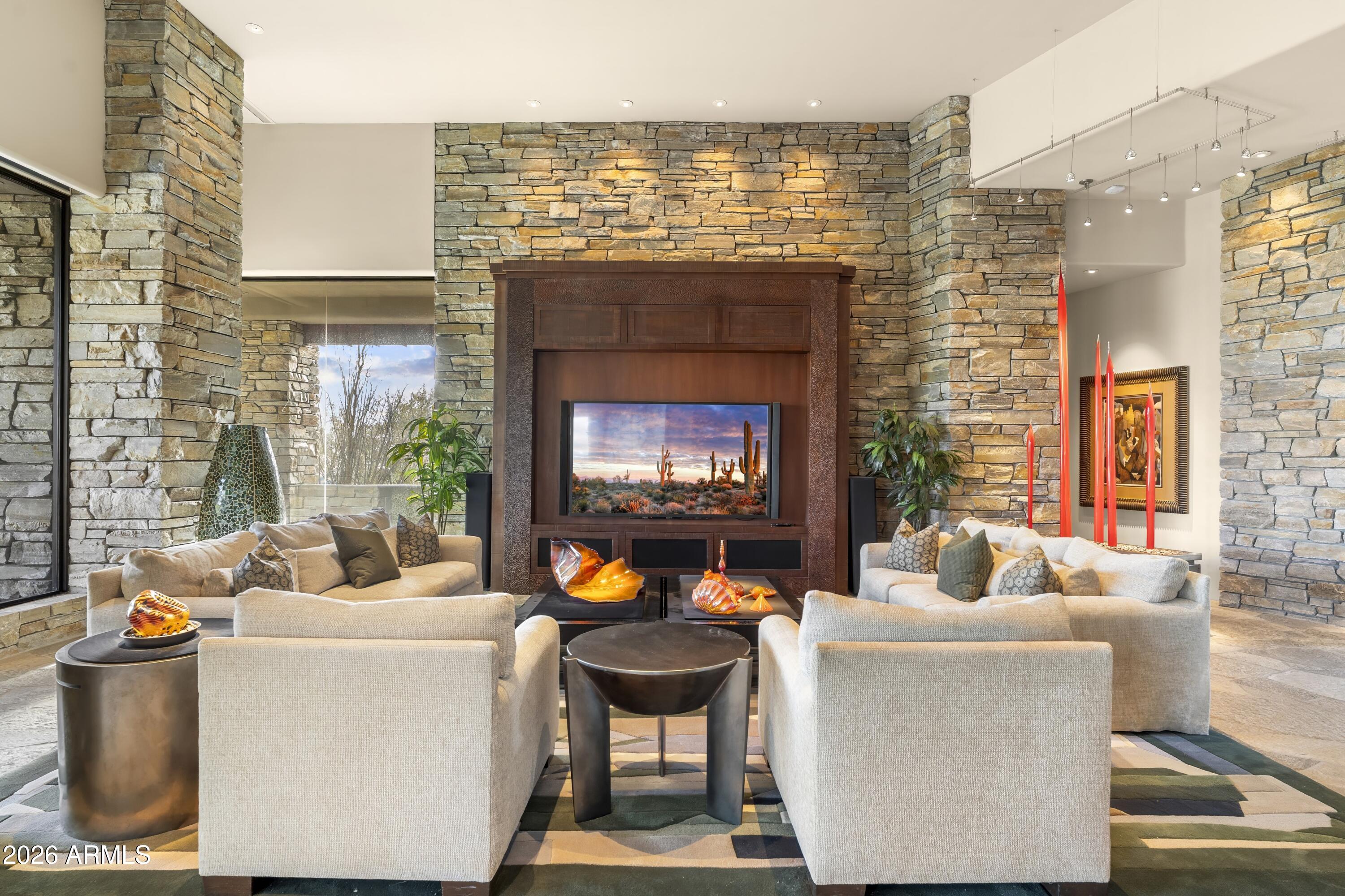 CAREFREE RANCH HOMESTEADS - Residential