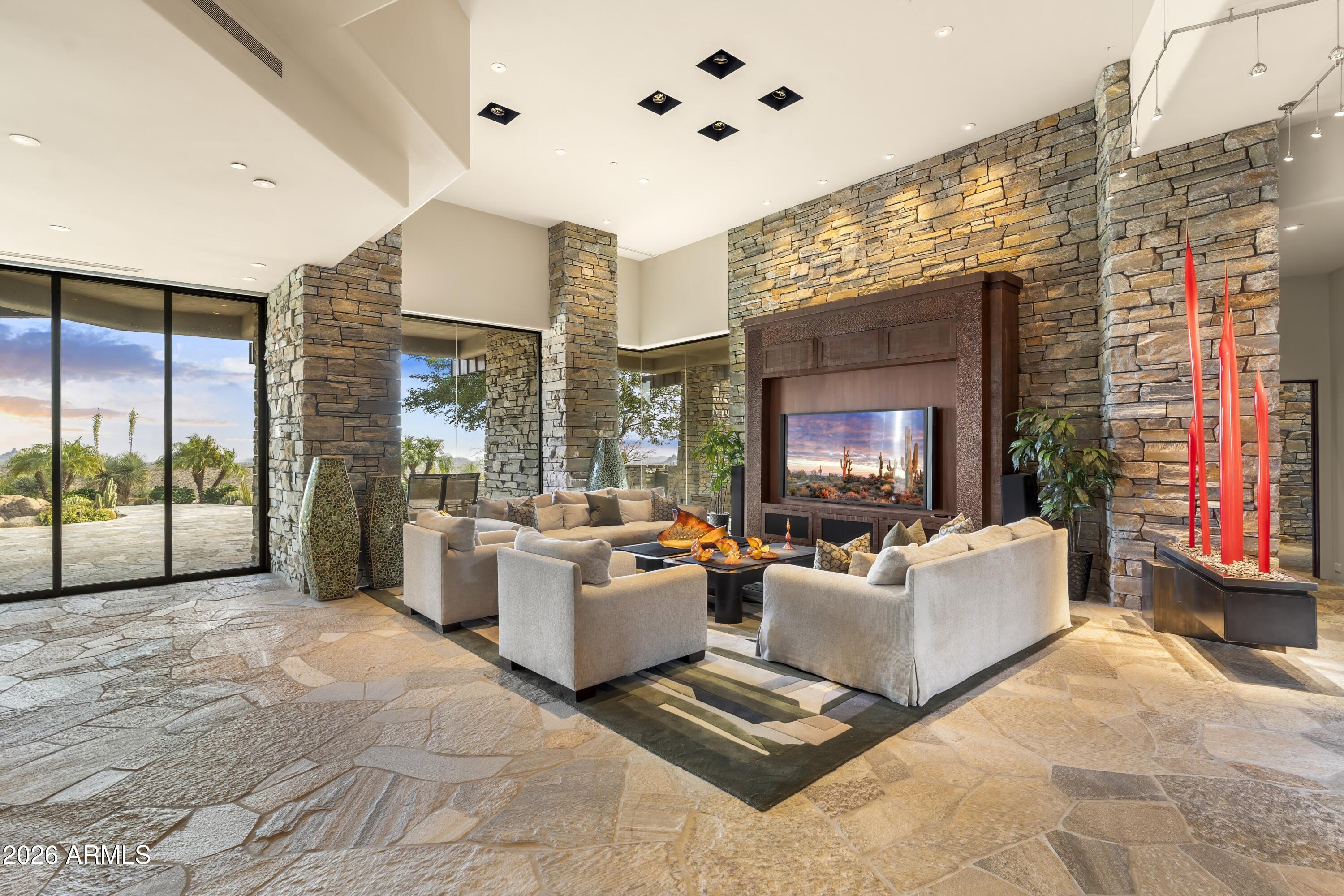 CAREFREE RANCH HOMESTEADS - Residential