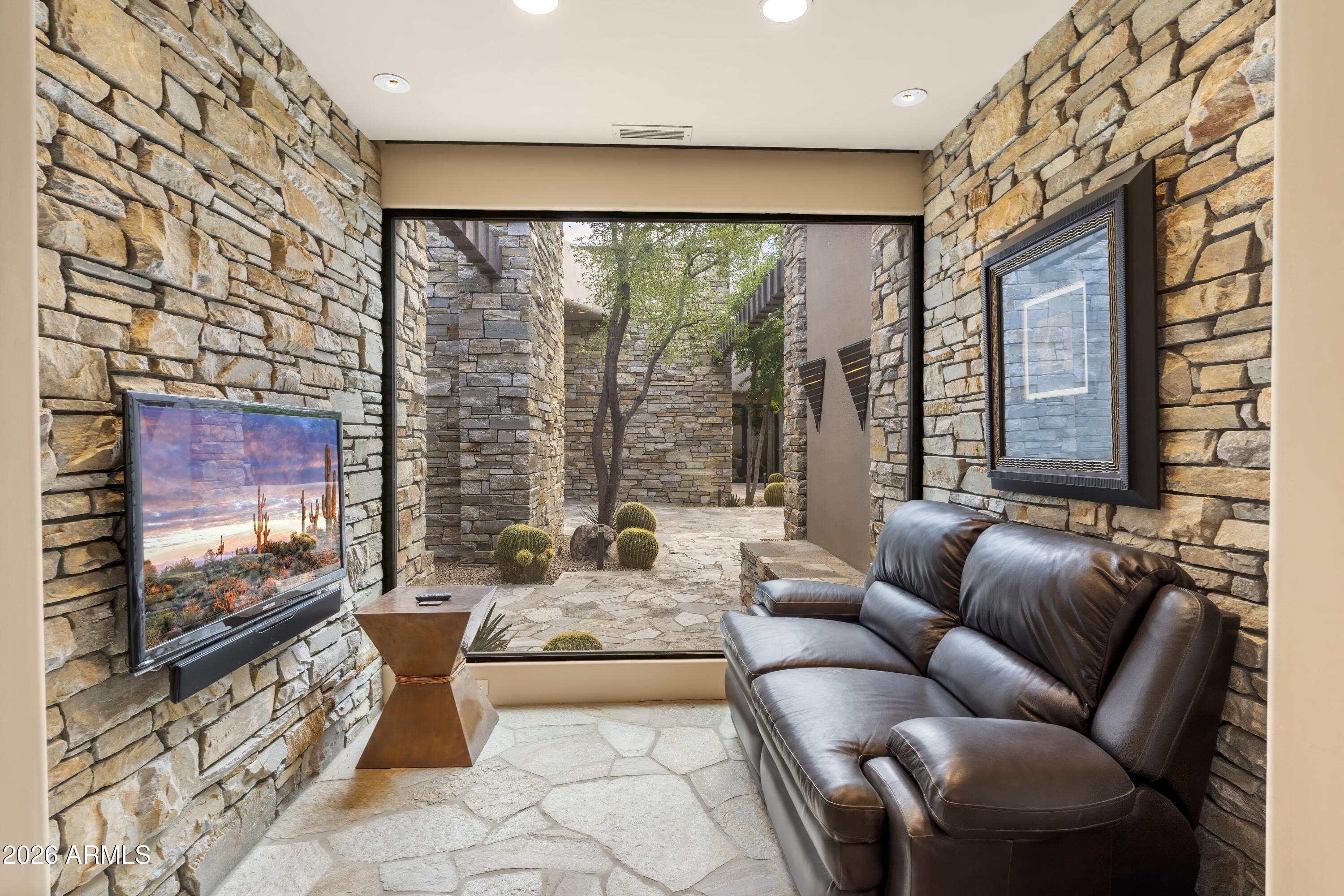 CAREFREE RANCH HOMESTEADS - Residential