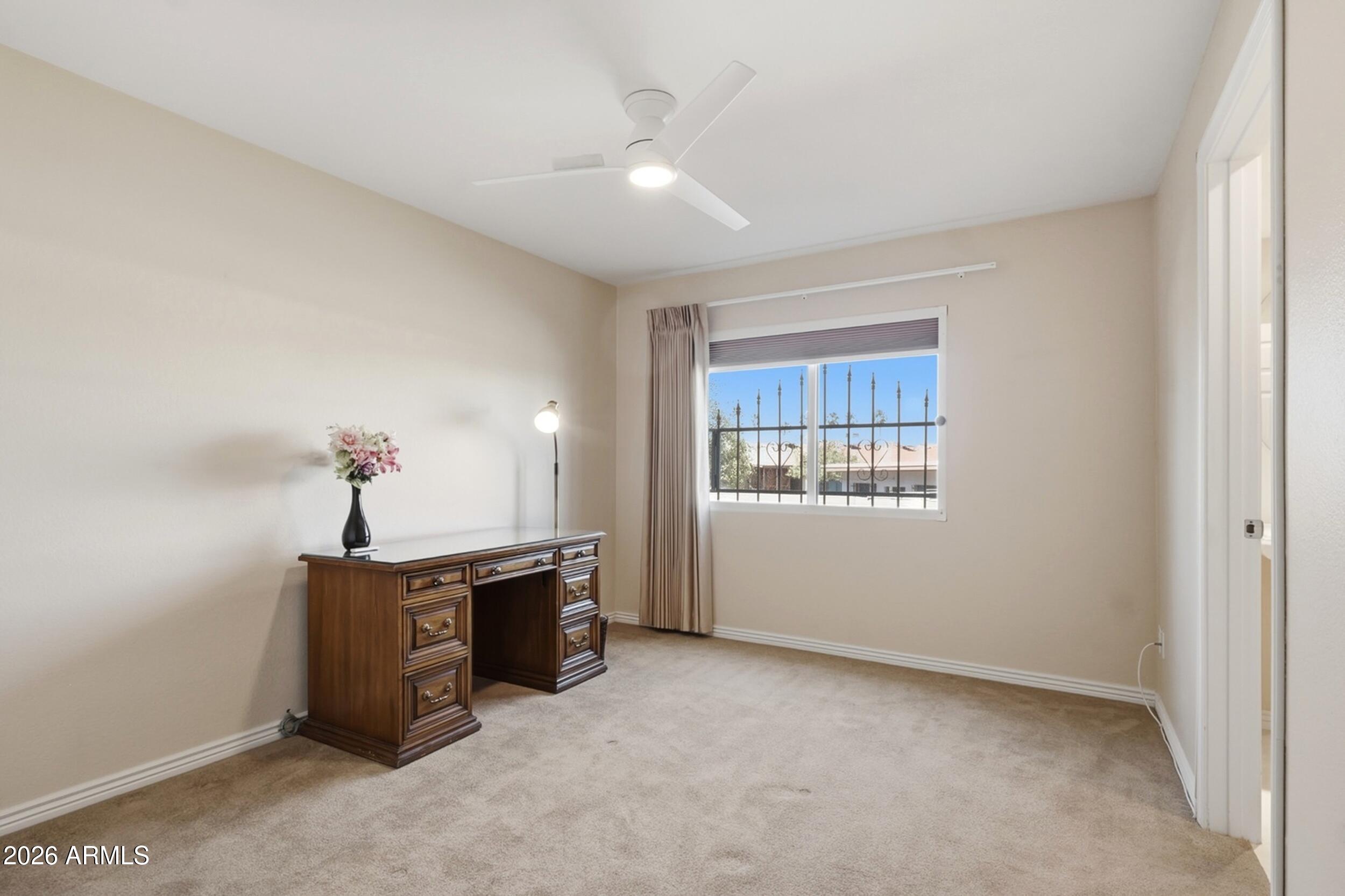 SUNLAND TOWERS 5 - Residential