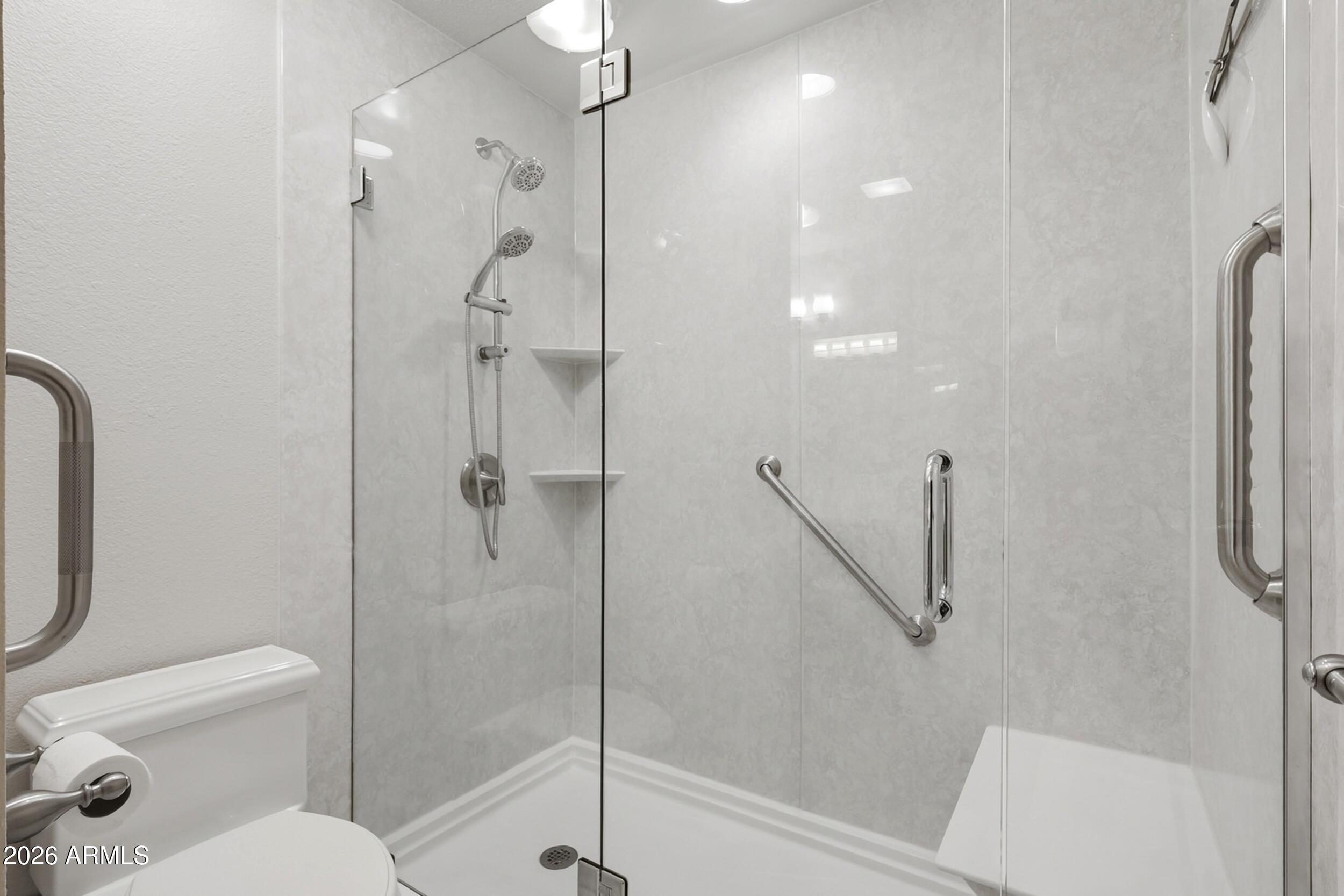 SUNLAND TOWERS 5 - Residential