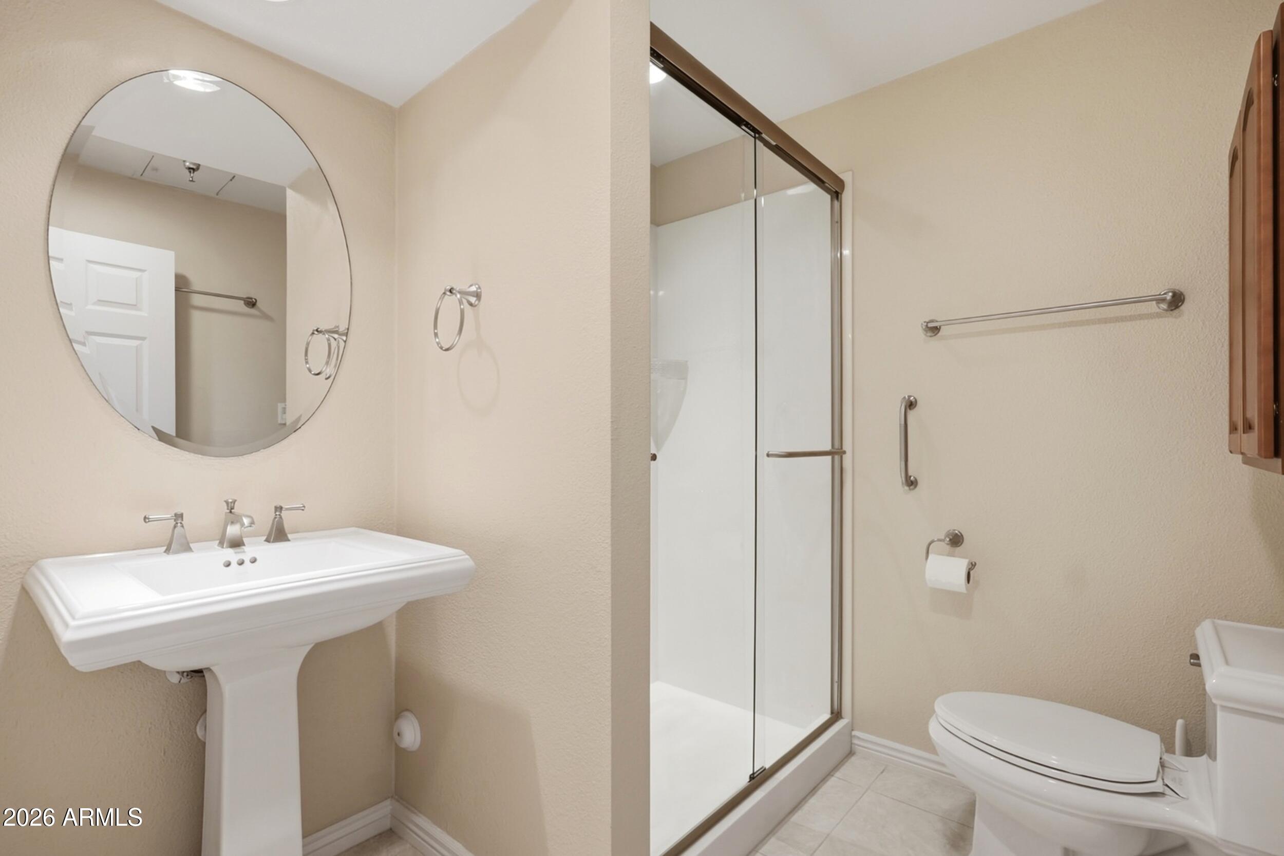 SUNLAND TOWERS 5 - Residential