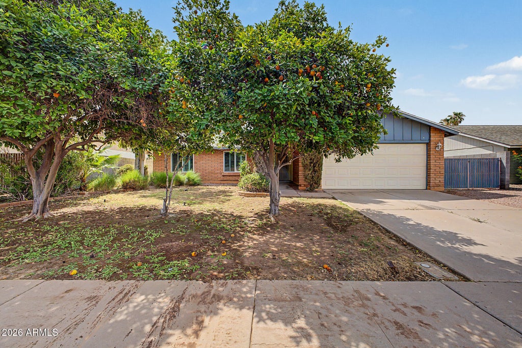 Photo of 2671 W Chilton Street, Chandler, AZ 85224 (MLS # 7073720)