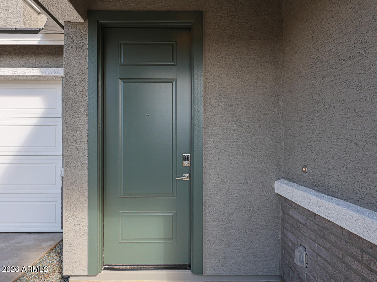 23060 W POTTER Drive