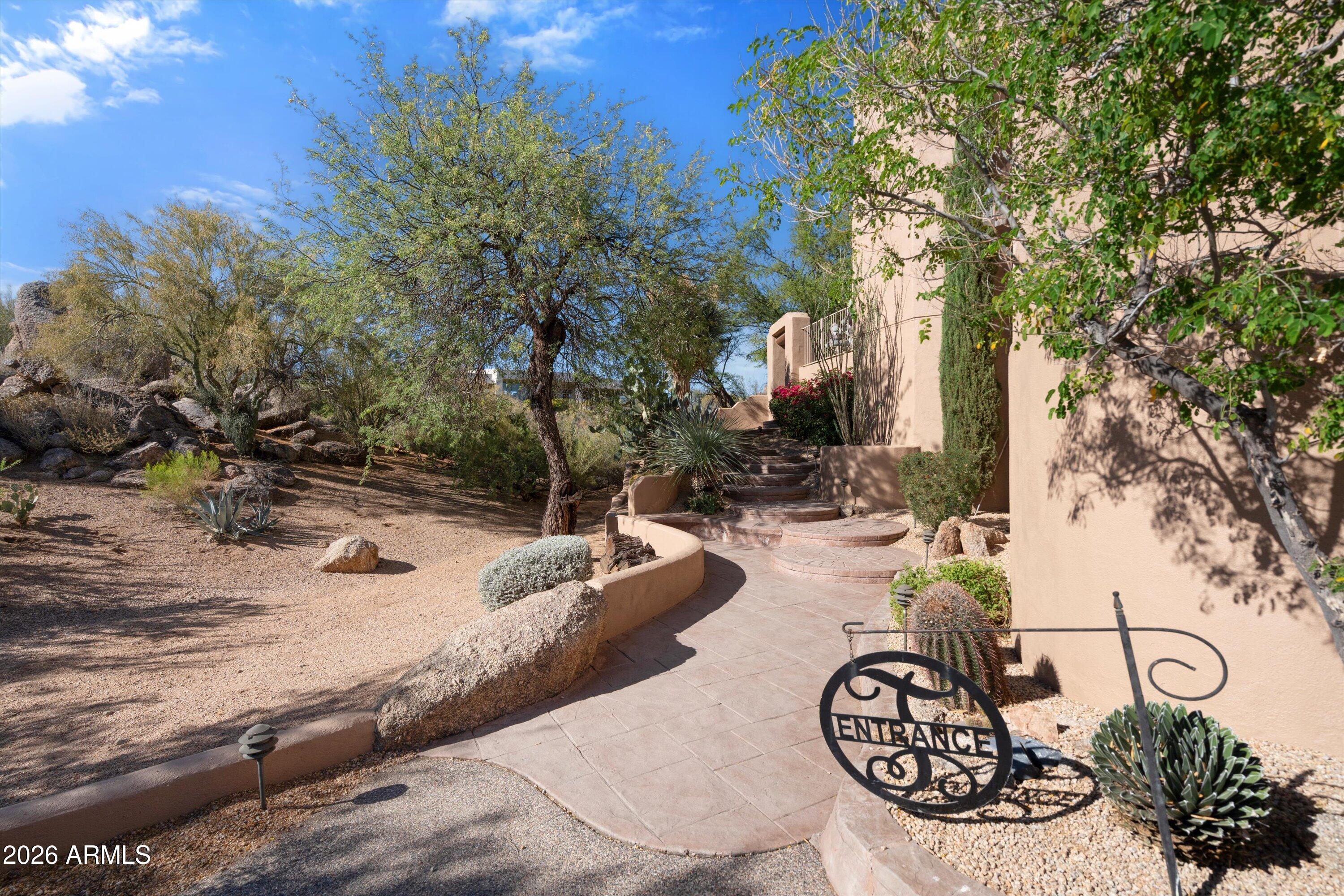 38809 N BOULDER VIEW Drive