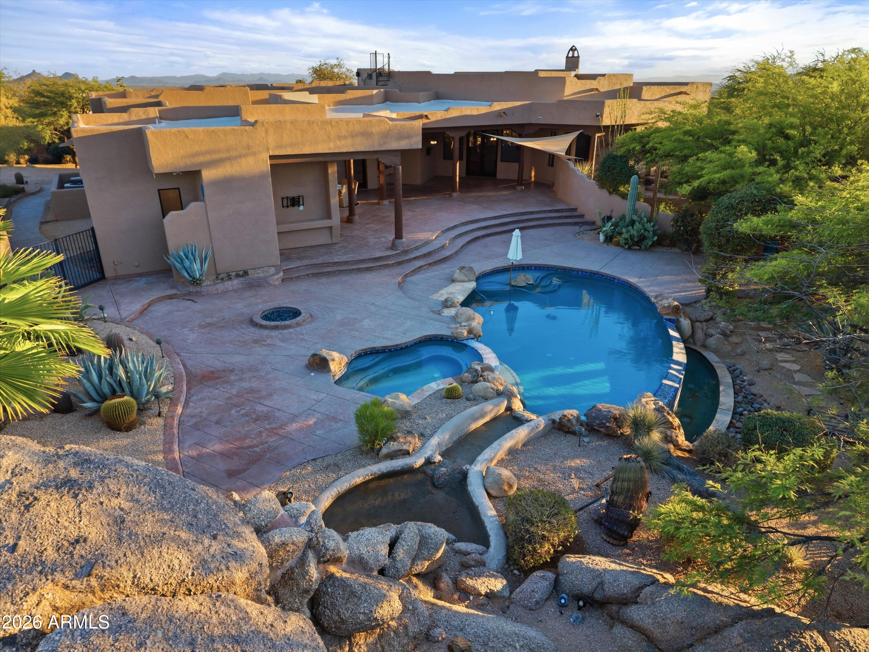 38809 N BOULDER VIEW Drive
