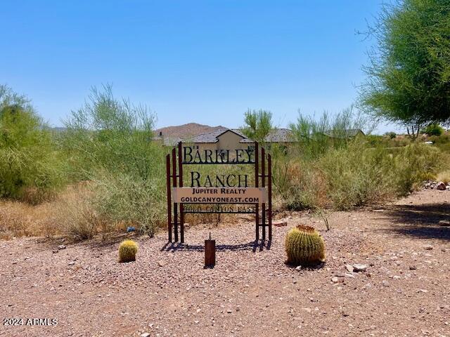 9713 E QUARTER CIRCLE Loop 2