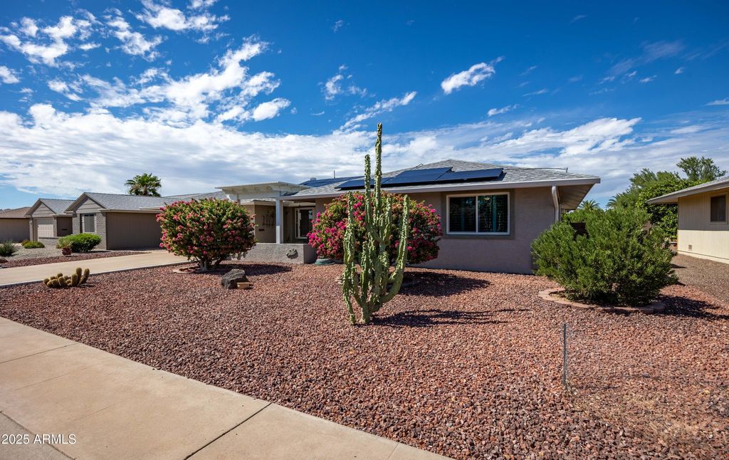 Photo of 9326 W Briarwood Circle, Sun City, AZ 85351 (MLS # 6931773)