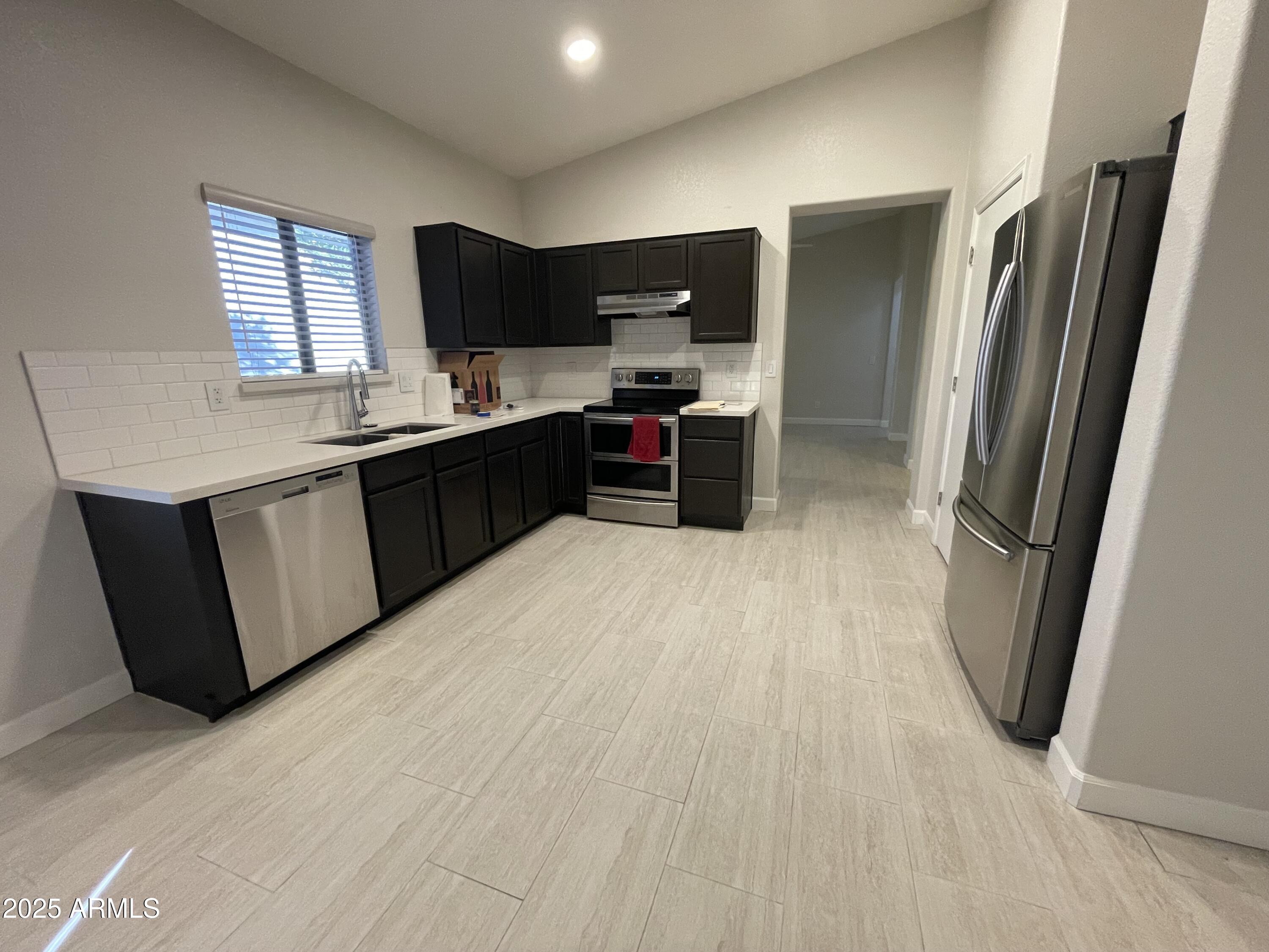 3803 W COMMONWEALTH Avenue