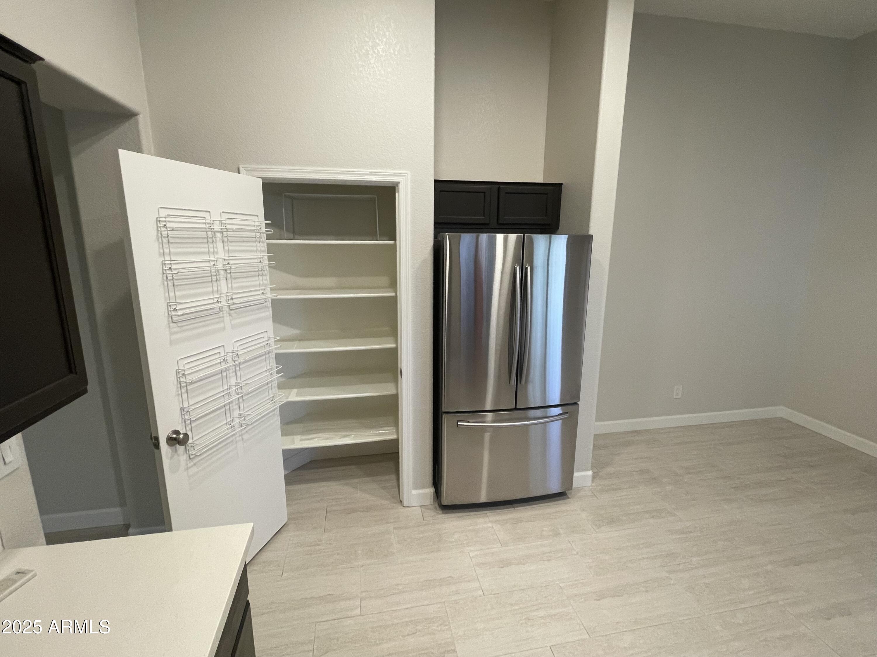 3803 W COMMONWEALTH Avenue