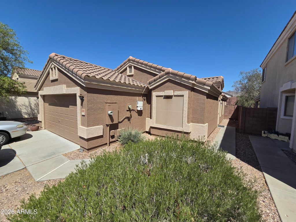 Photo of 23964 W Antelope Trail, Buckeye, AZ 85326 (MLS # 7024354)