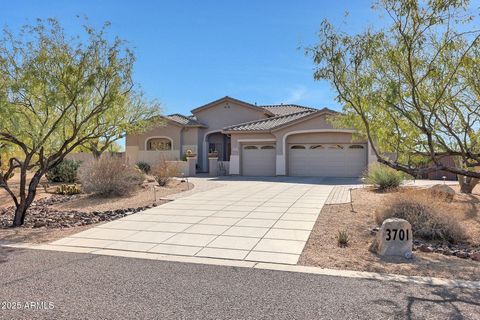 A home in Cave Creek