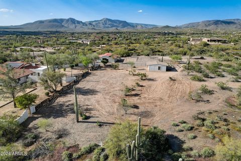 A home in Cave Creek