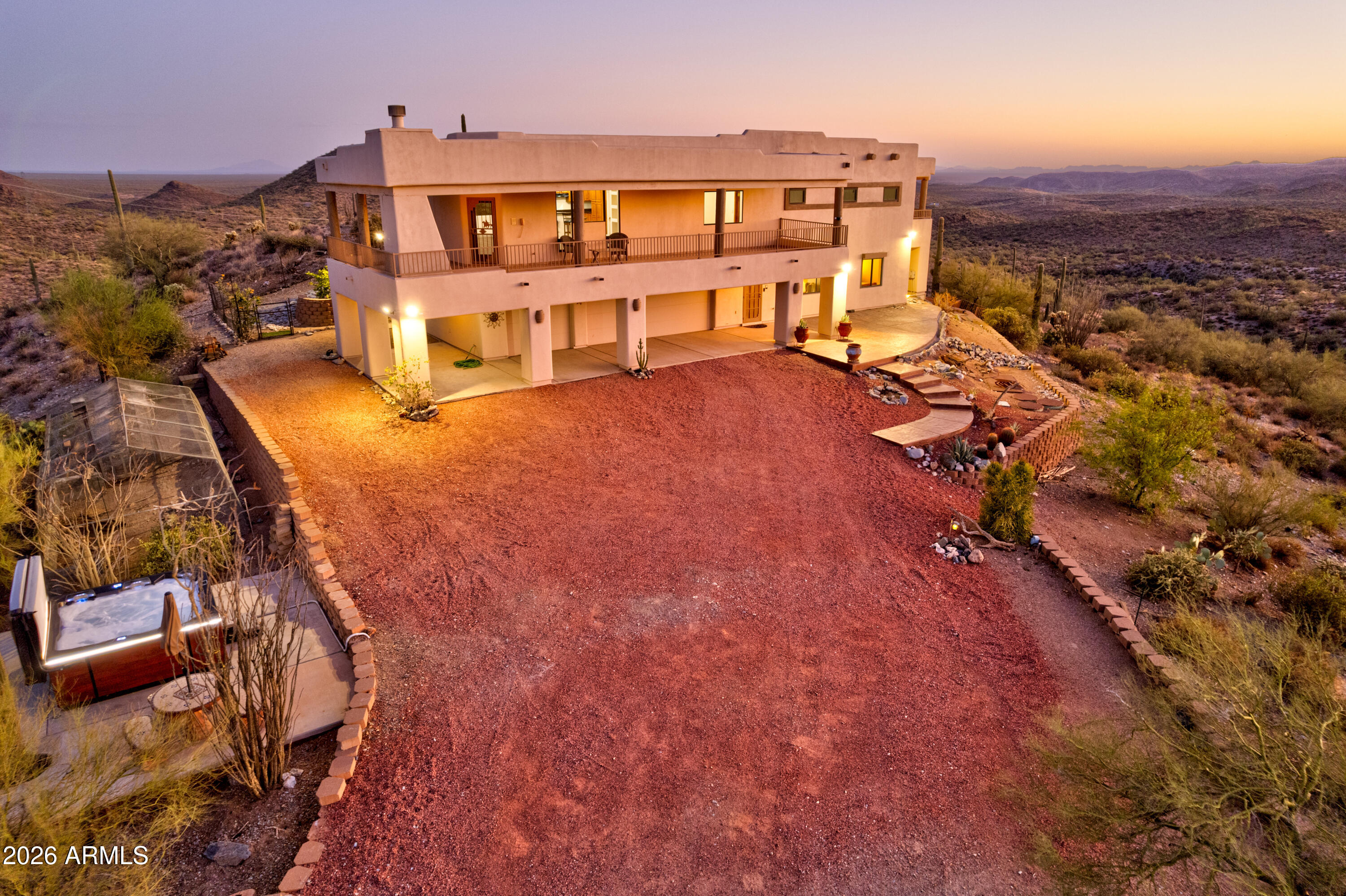 3246 N SILVER TIP Trail