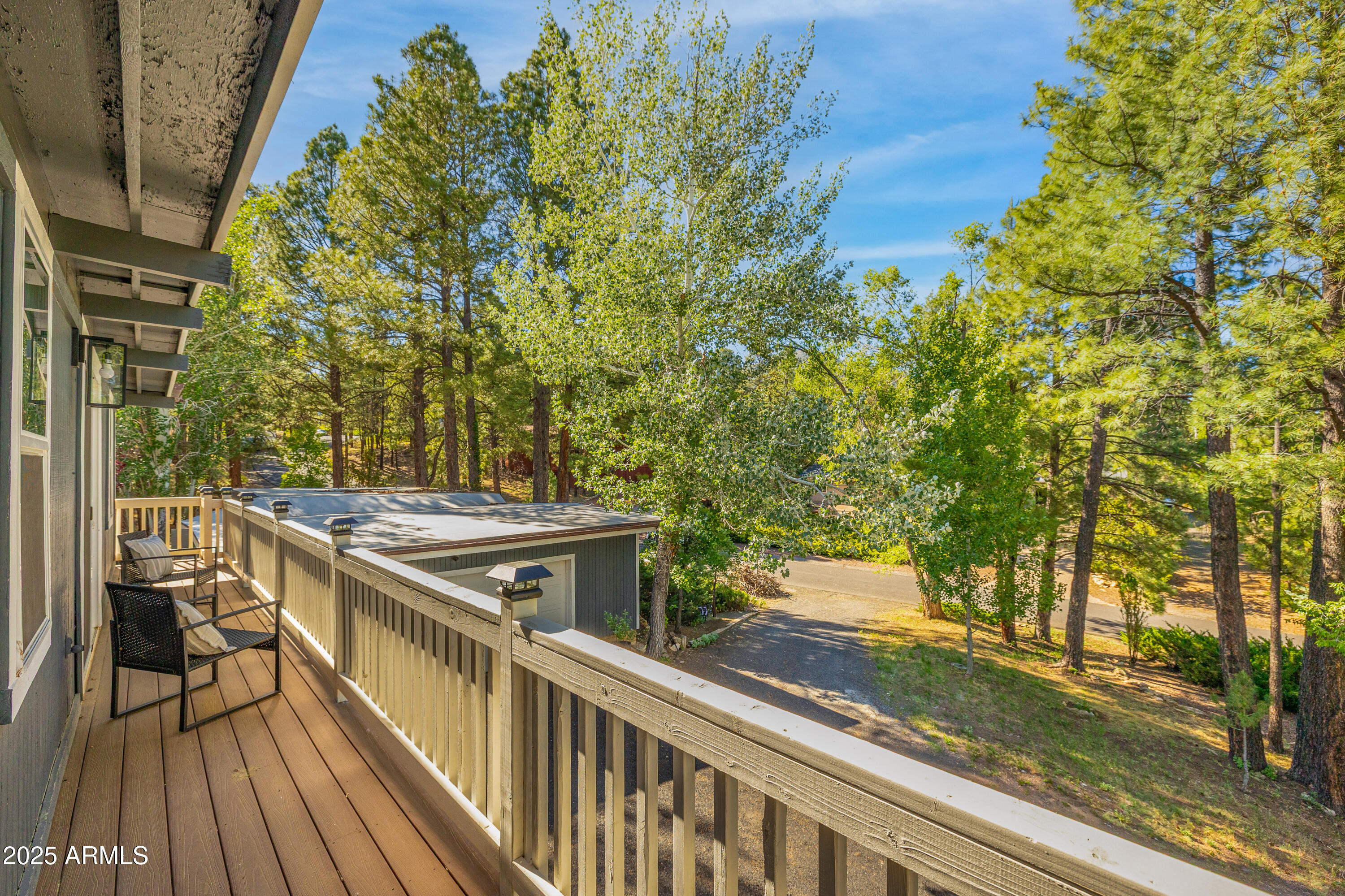 3019 N Tam O'Shanter Drive 01