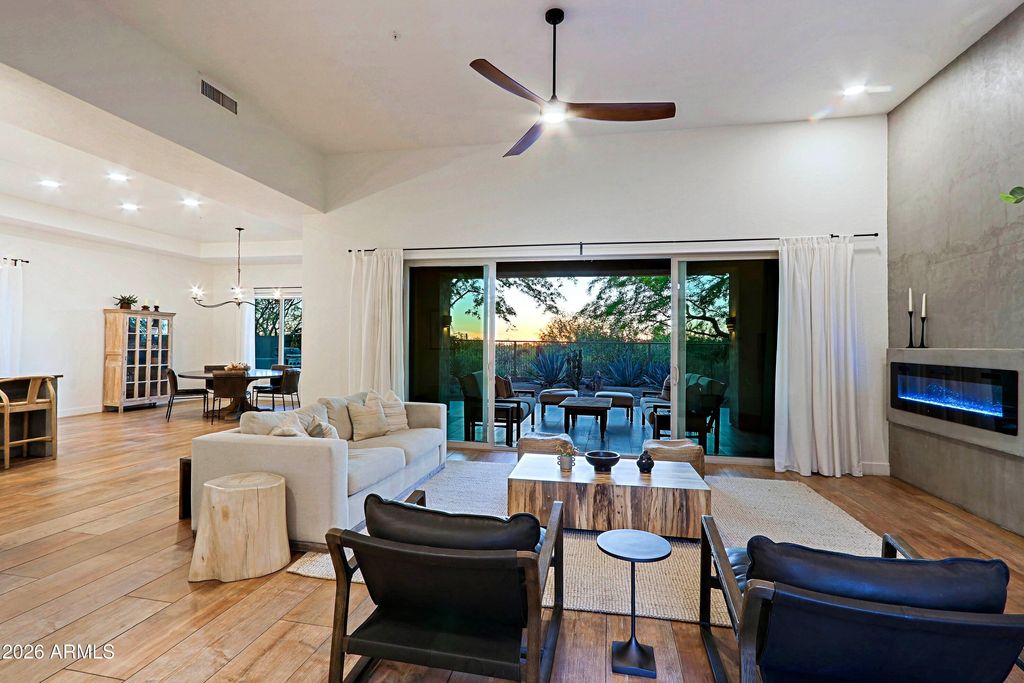 Photo of 32424 N 68th Way, Scottsdale, AZ 85266 (MLS # 7019433)